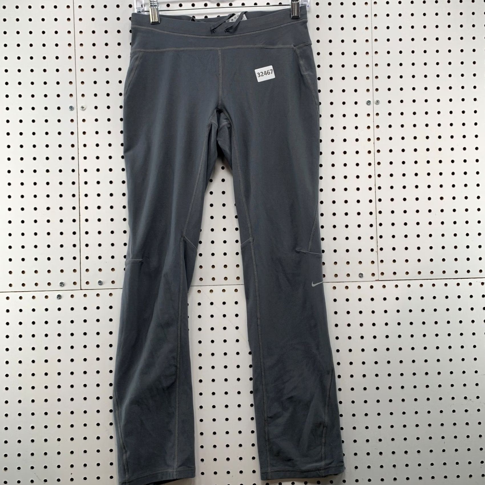 Nike Nike Dri-FIT Leggings Women's Small Gray Zip Pocket Ankles Activewear Shoes? Size 28" / US 6 / IT 42 - 2 Thumbnail