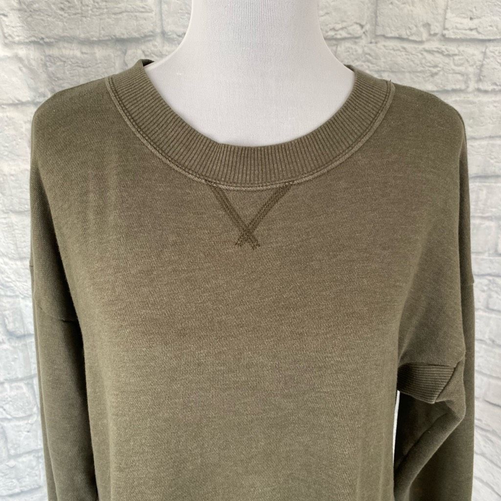 American Eagle Outfitters Aerie Women S scoopneck, long sleeve side slit loose fit swe Size S / US 4 / IT 40 - 2 Thumbnail