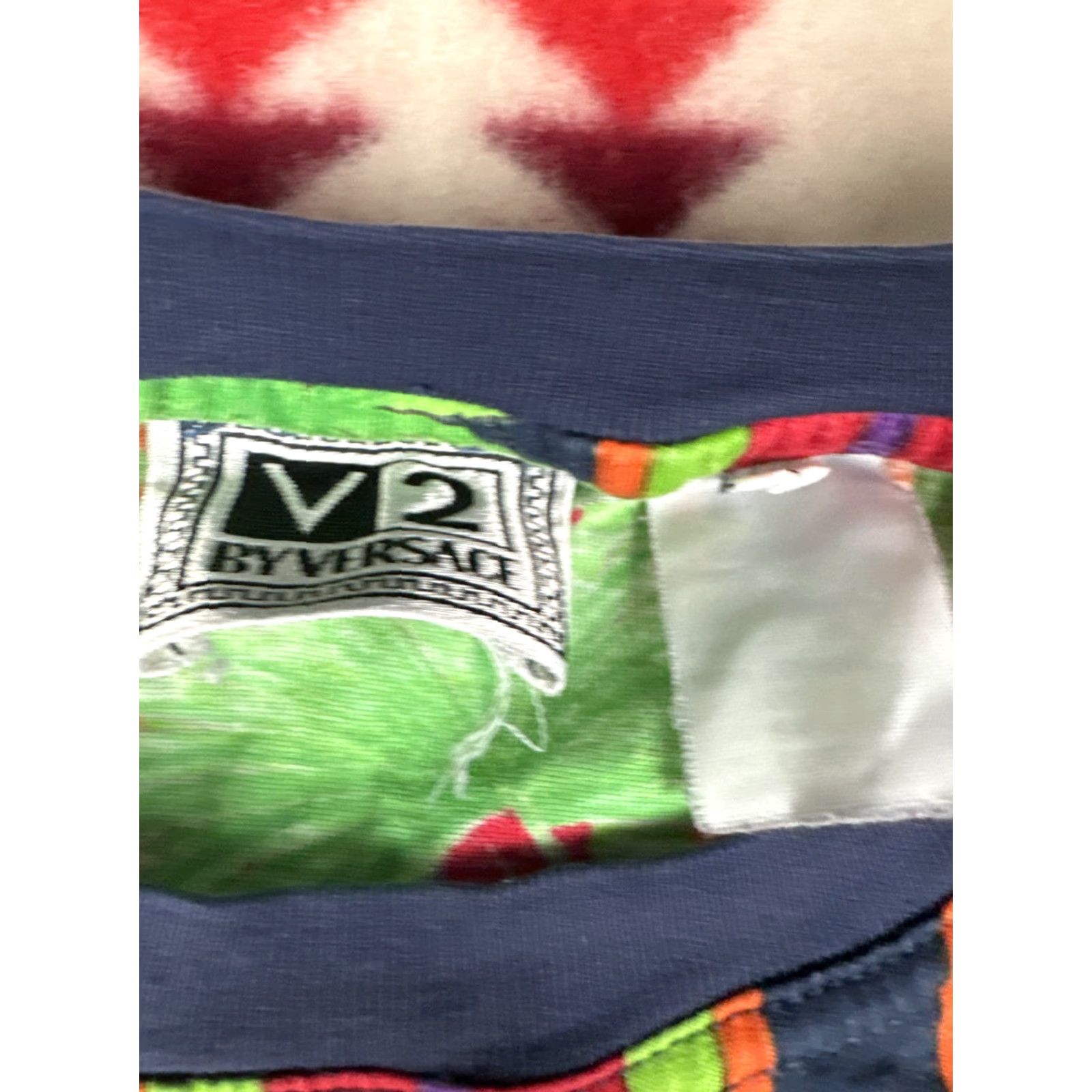 V2 Versace Vintage Stripes Colorful T-Shirt Unisex XL Shirt Mens Multicolor Check Measurements