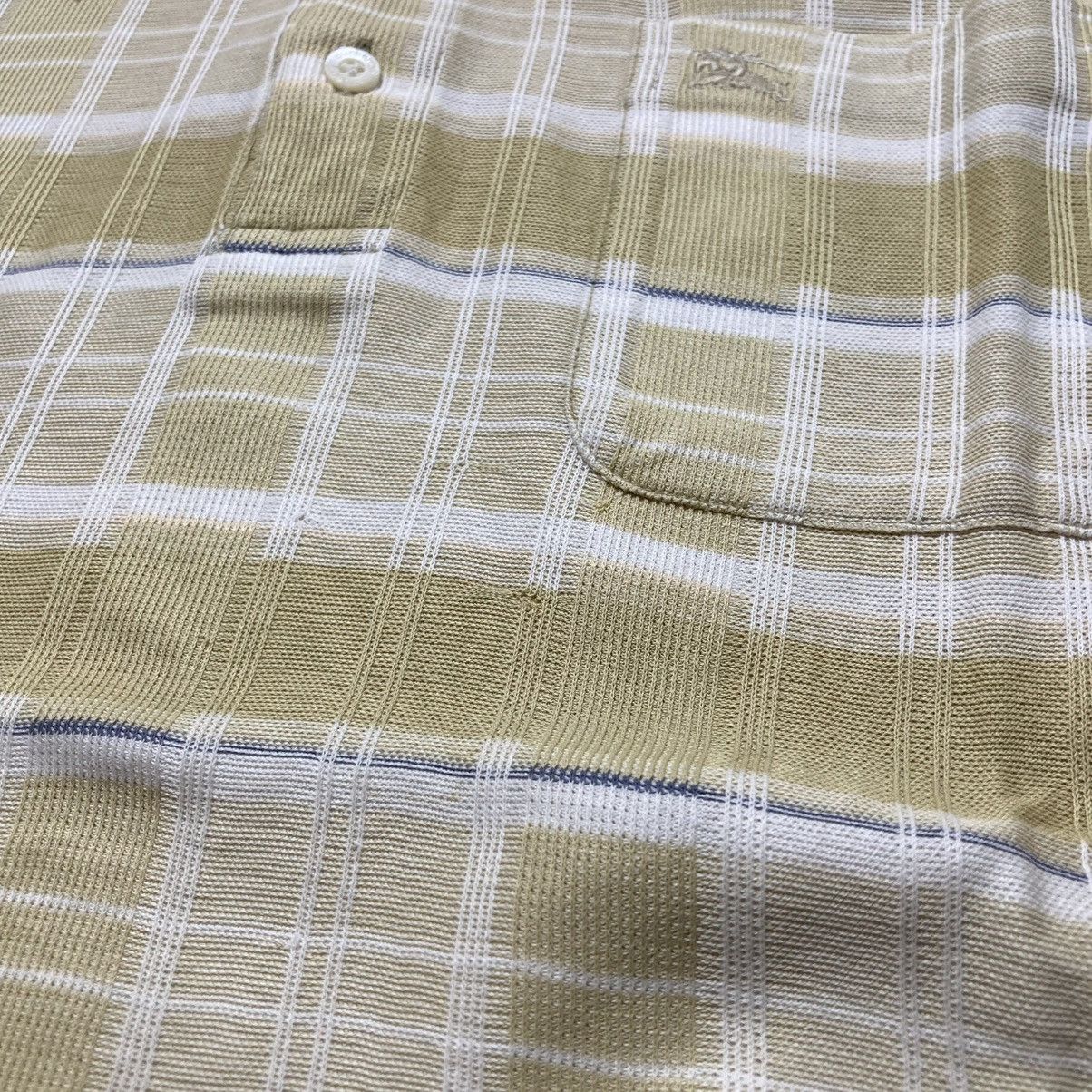 Burberry 1990s Vintage Burberrys Nova Check Pocket Polo Tshirt Luxury Size US L / EU 52-54 / 3 - 11 Thumbnail