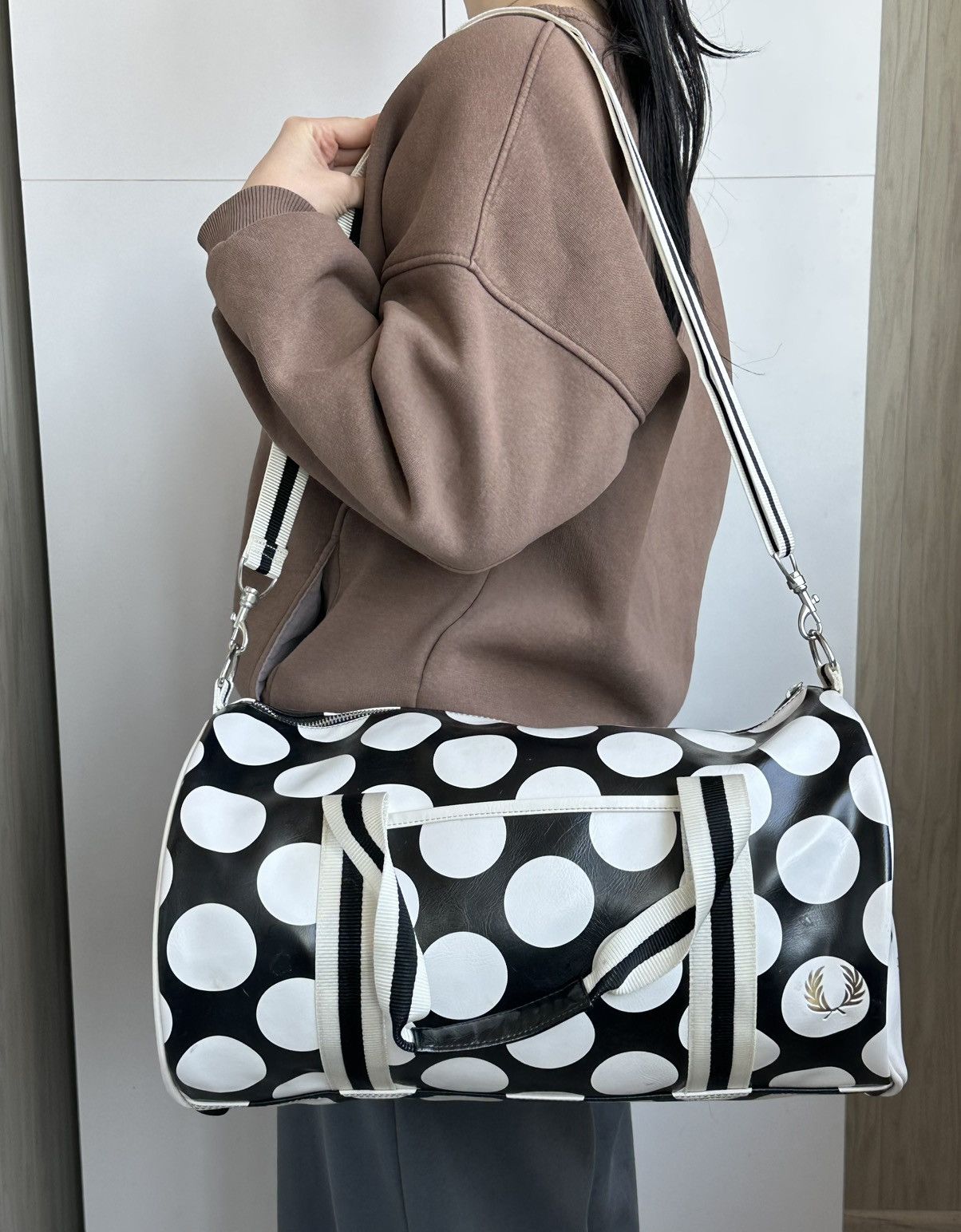 Fred Perry Fred Perry Duffle Bag Polka Dot Gym Travel Shoulder Bag Size ONE SIZE - 4 Thumbnail