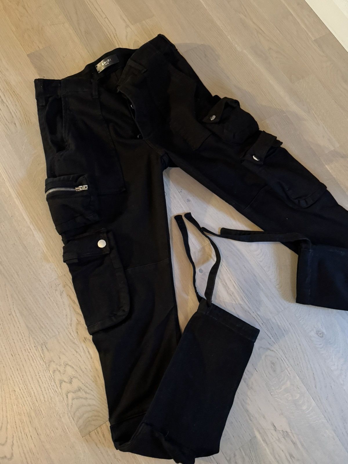 AMIRI cargo jeans study photos FOR REAL TAPE MEASUREMENTS