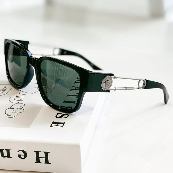 image of NWT Versace Ve4412 - Gb171 Black Sunglasses, Men's