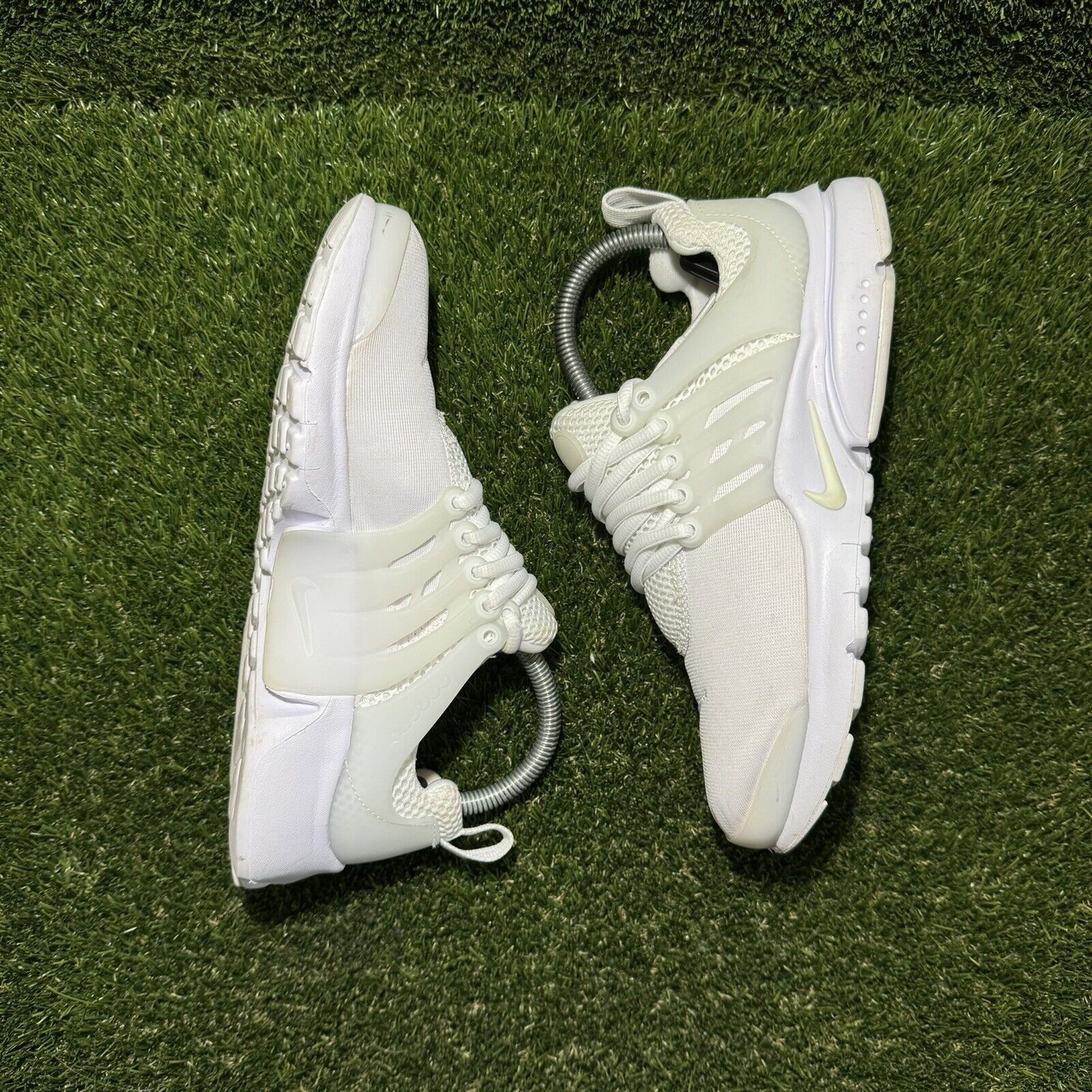 Nike Size 5 (GS) - Nike Air Presto Low White Size US 5 / EU 37 - 4 Thumbnail