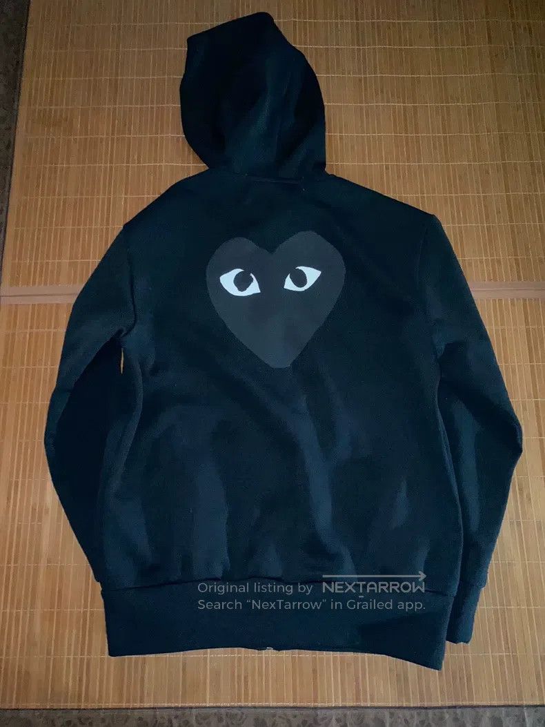 Comme des Garcons Comme Des Garcons Classic Heart Zip-up Sweatshirt Jacket M Size M / US 6-8 / IT 42-44 - 1 Thumbnail