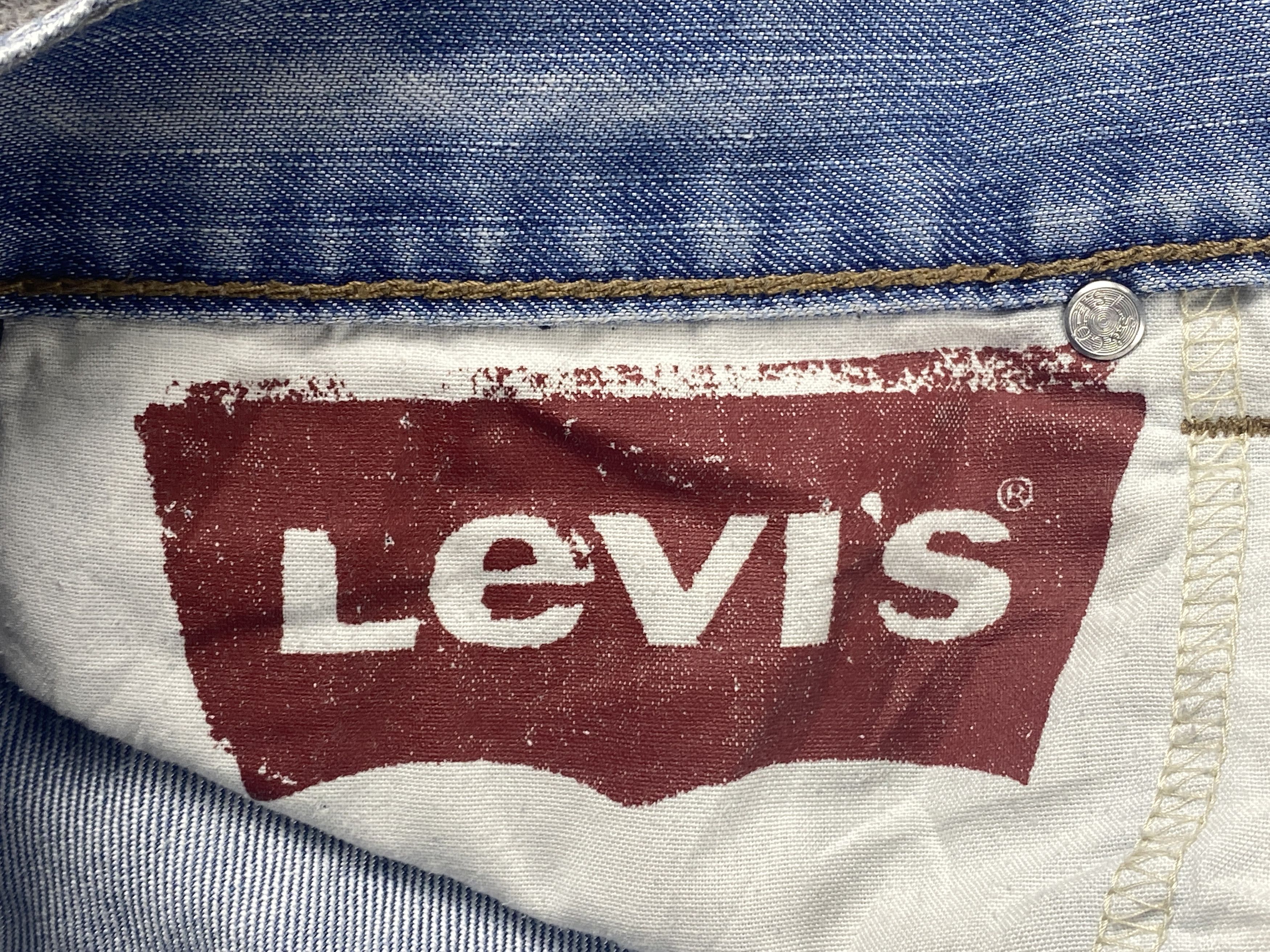Levi's Vintage Distressed Levis 511 Light Wash Jeans 32x32 Size US 32 / EU 48 - 15 Thumbnail