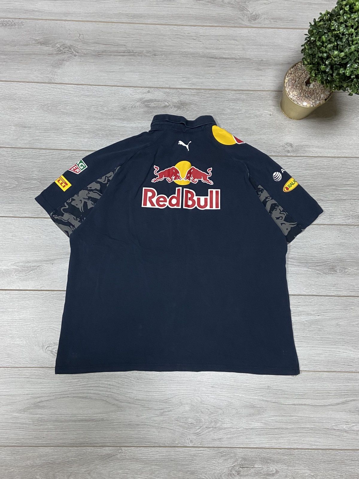 Puma × Red Bull Puma Red Bull Pirelli vintage racing shirt polo Size US XL / EU 56 / 4 - 1 Thumbnail