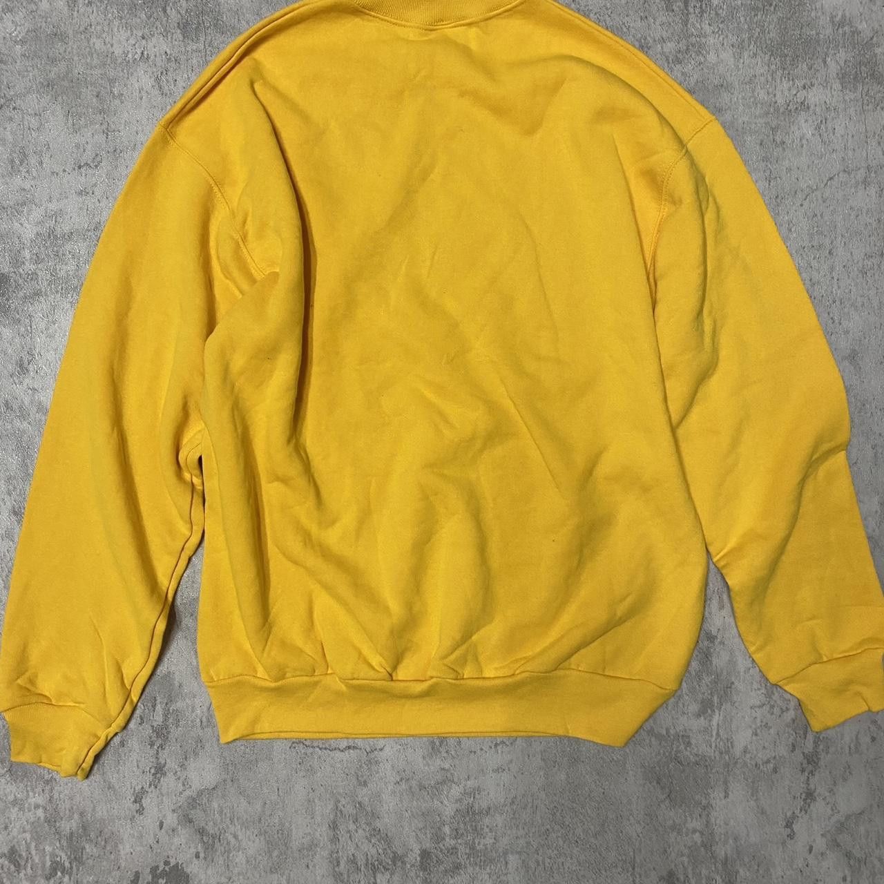 Other Yellow crewneck sweatshirt with a relaxed fit Size US S / EU 44-46 / 1 - 4 Thumbnail