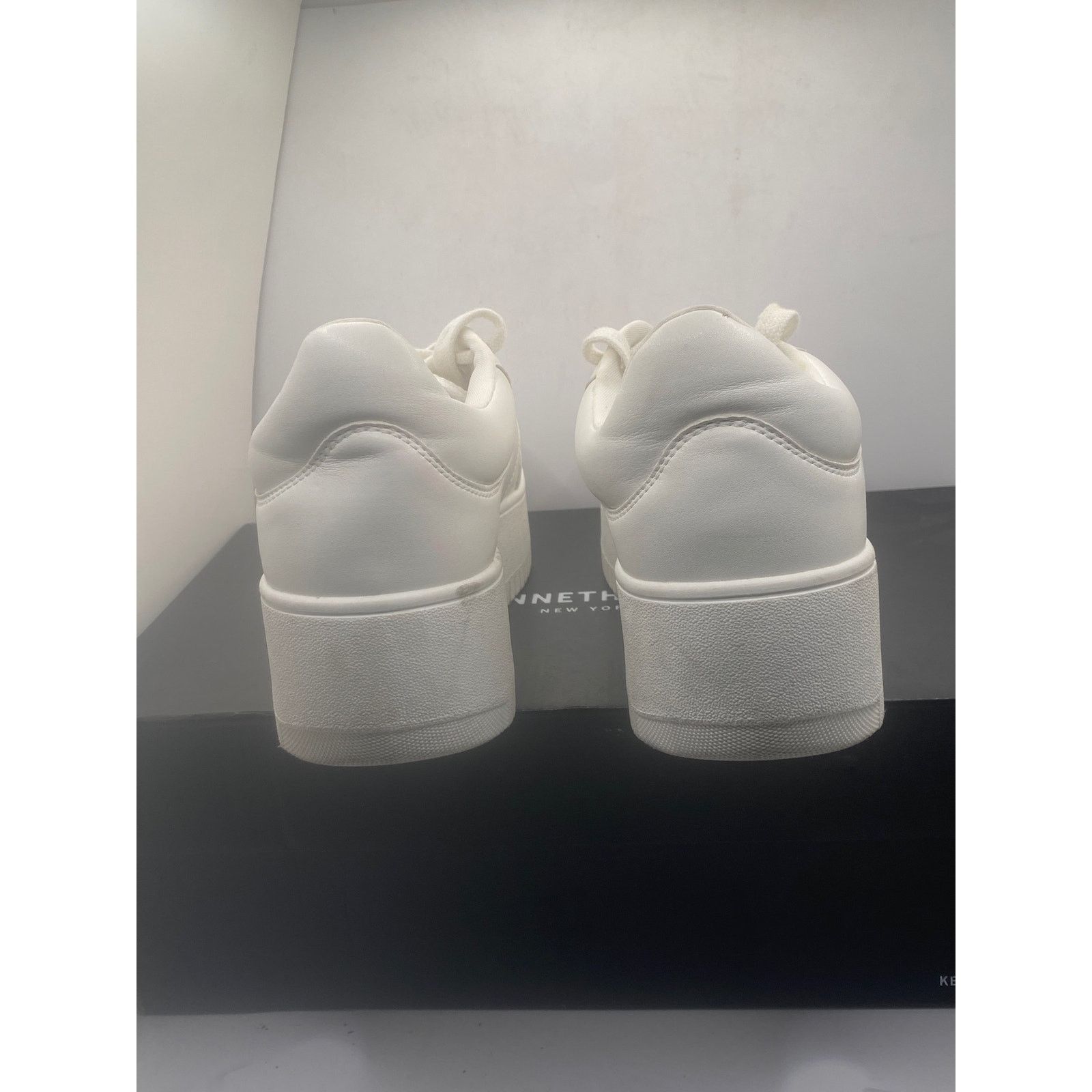Steve Madden Steve Madden Rocket Sneaker Women's Size 8.5M Size US 8.5 / IT 38.5 - 2 Thumbnail
