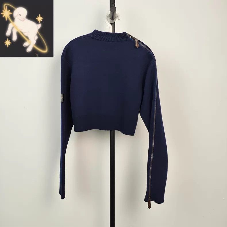 Louis Vuitton Louis Vuitton Navy Blue Cropped Wool Sweater Size XS / US 0-2 / IT 36-38 - 1 Thumbnail
