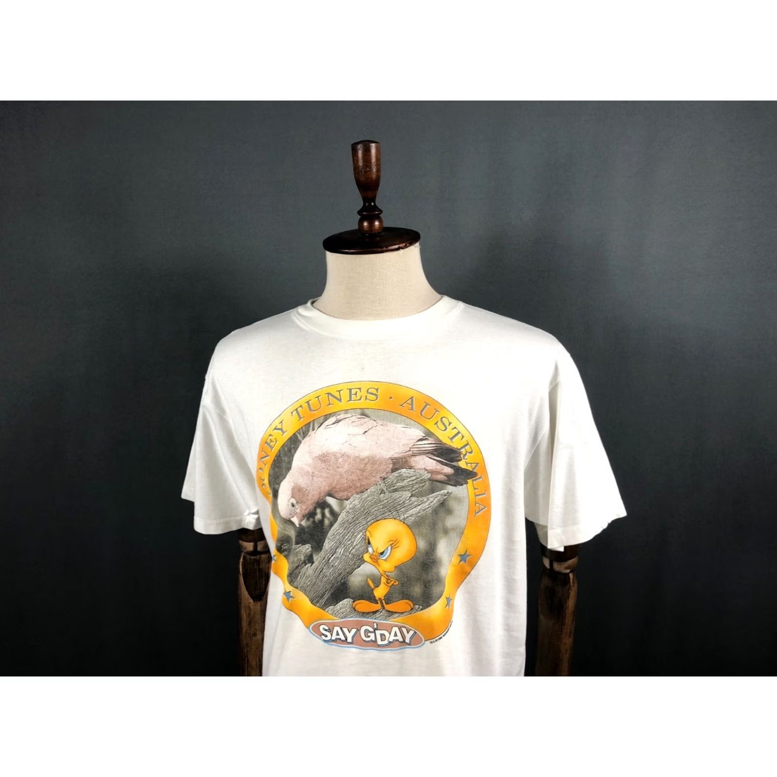 Vintage Acme Looney Tunes Australia T-Shirt White Cotton Men L Vintage Shirt Regular Short Sleeve WorldWide Shipping Size US L / EU 52-54 / 3 - 4 Thumbnail