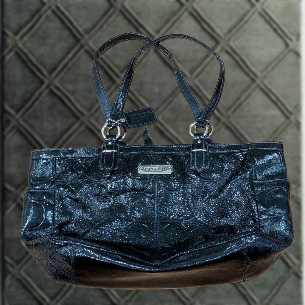 Coach Coach Black Patent Leather Zipper Tote Purse Strap Gallery Embossed 19462 Size ONE SIZE - 1 Thumbnail