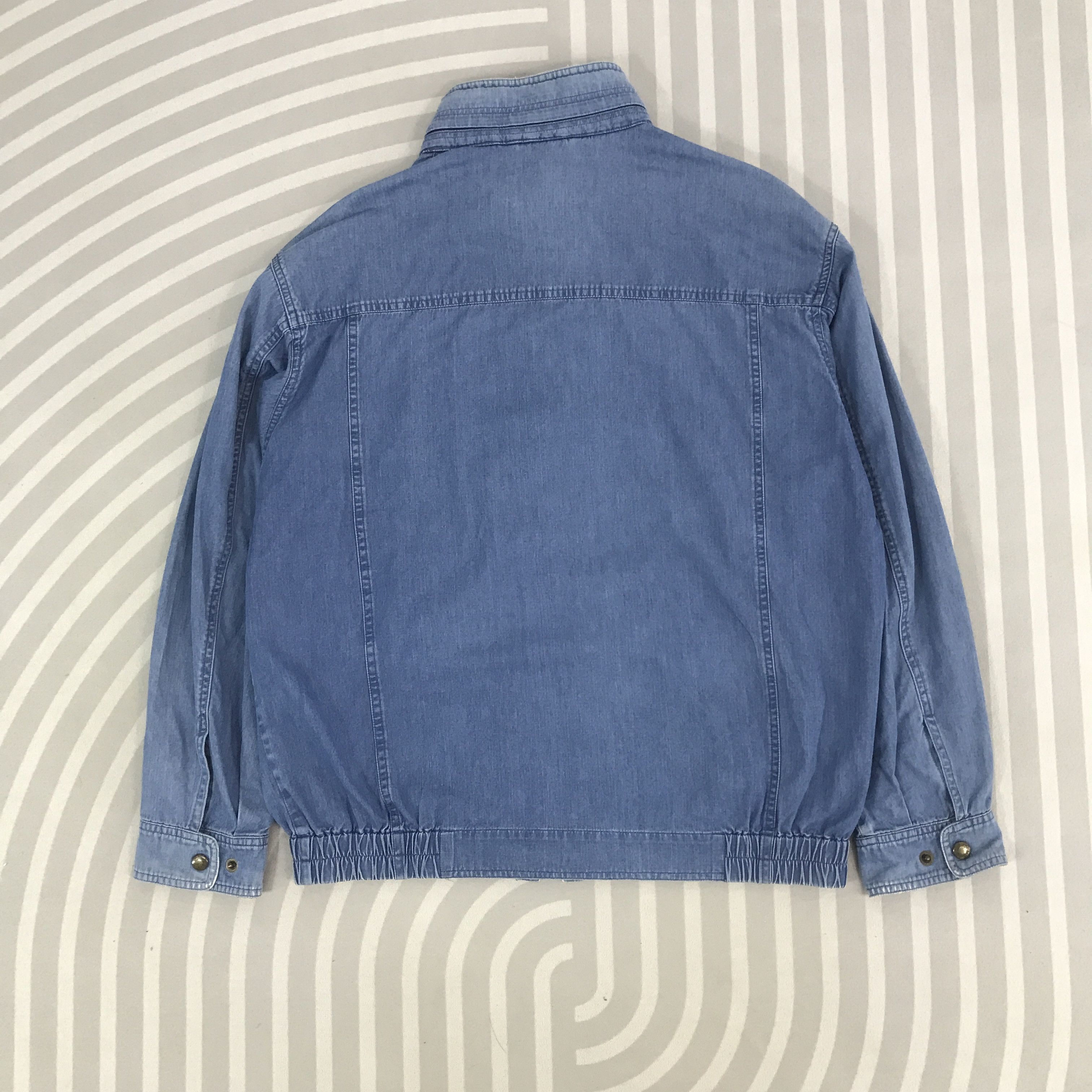 Burberry × Vintage Vintage Burberrys Denim Design distressed collar Jacket Size US L / EU 52-54 / 3 - 3 Thumbnail