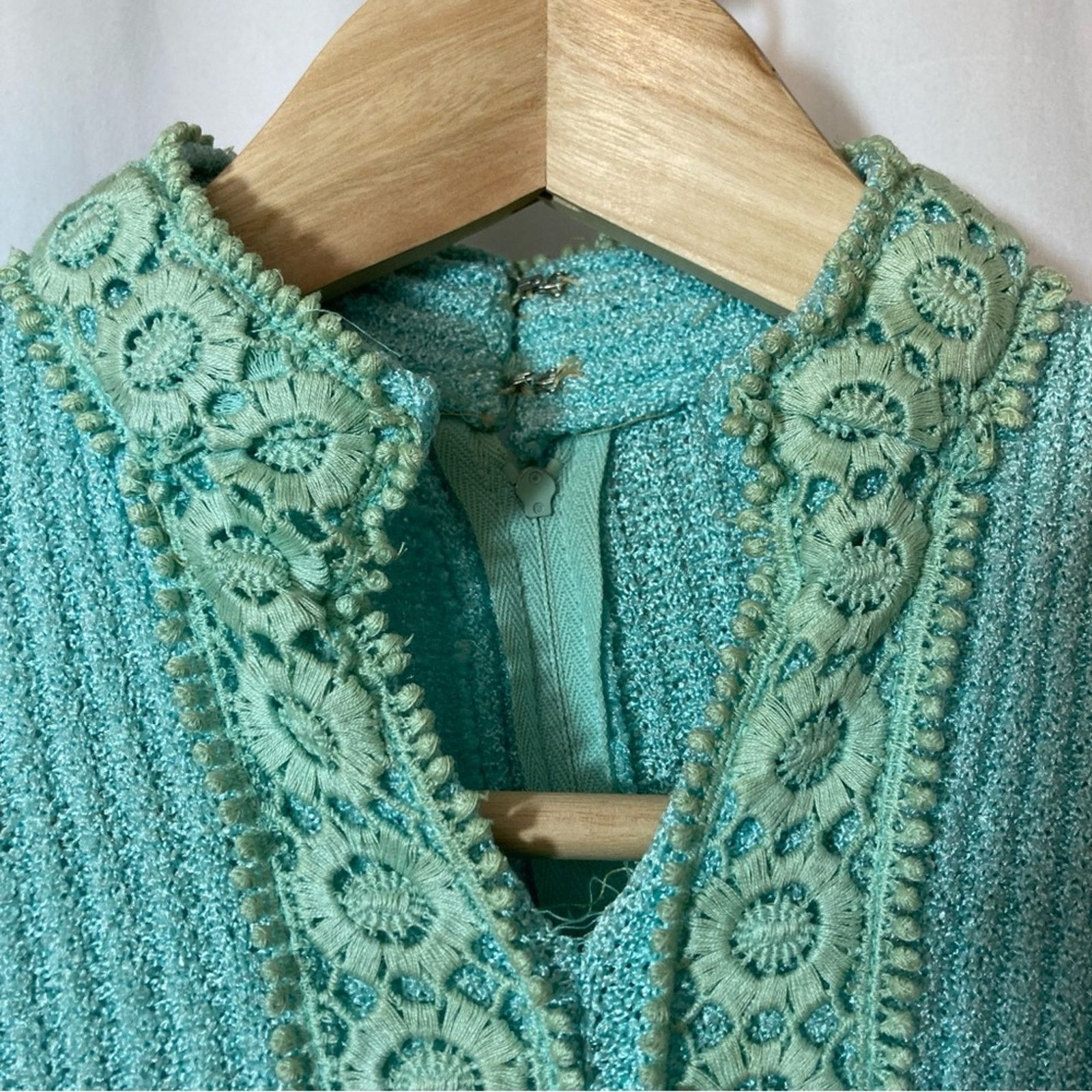 Vintage Vintage 60s 70s Elegant Empire Waist Crochet Knit Maxi Dress Size M / US 6-8 / IT 42-44 - 2 Thumbnail