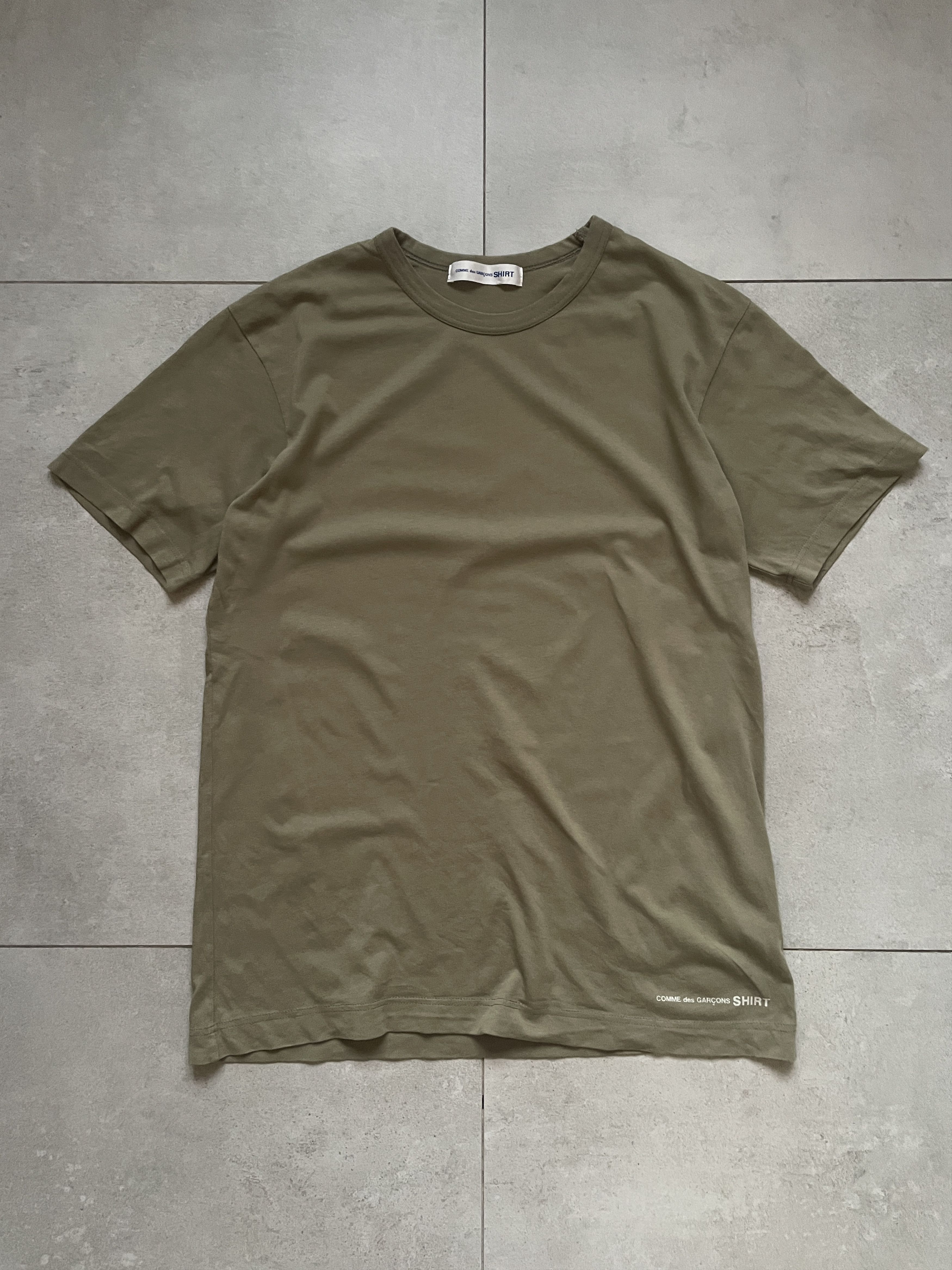 Comme des Garcons CDG COMME DES GARCONS SHIRT BLANK BASIC KHAKI JAPANEESE TEE Size US XL / EU 56 / 4 - 1 Thumbnail
