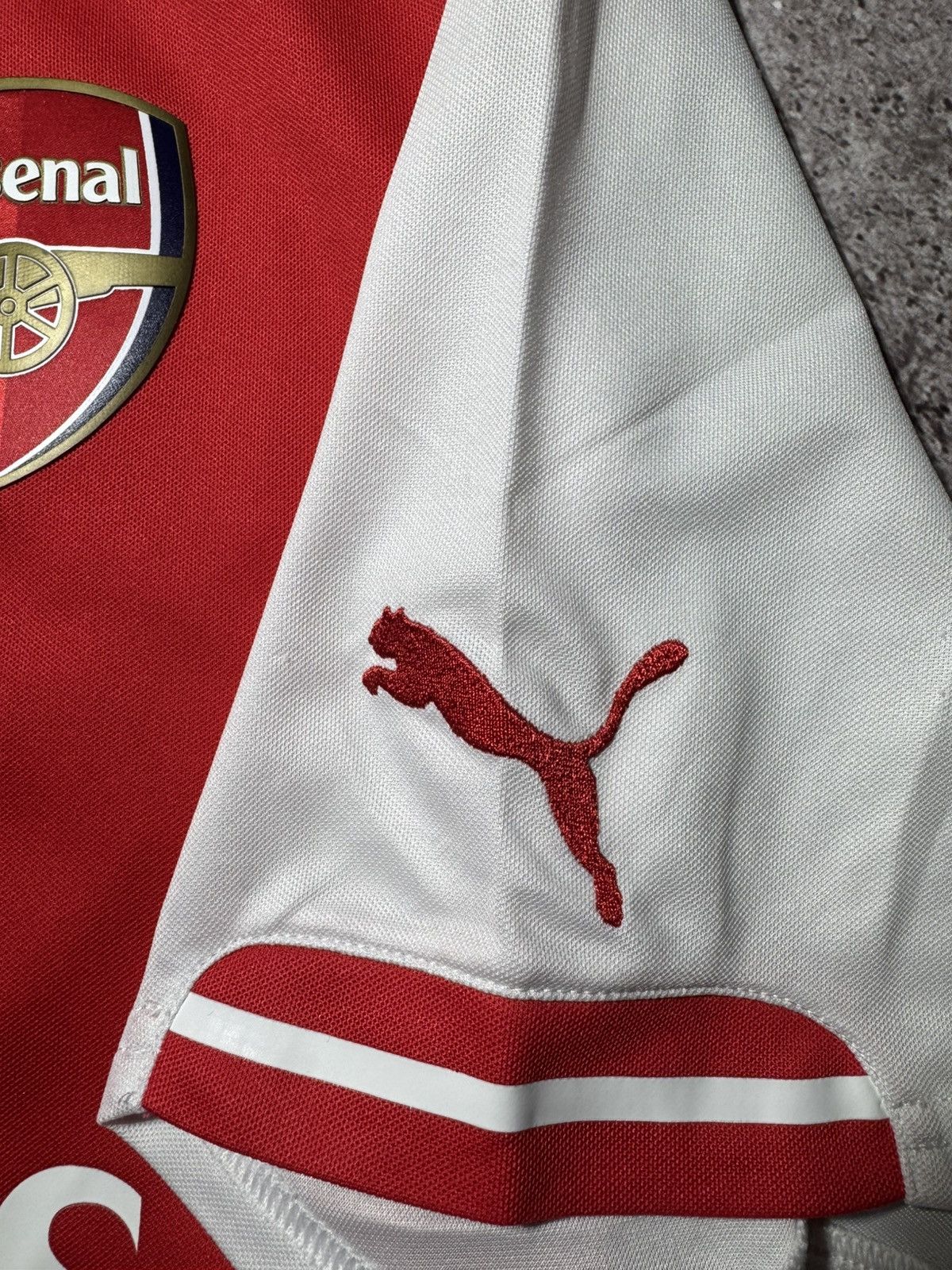 Puma × Vintage Arsenal Home Football Shirt 2014/15 XL Puma Soccer Jersey Size US XL / EU 56 / 4 - 6 Thumbnail