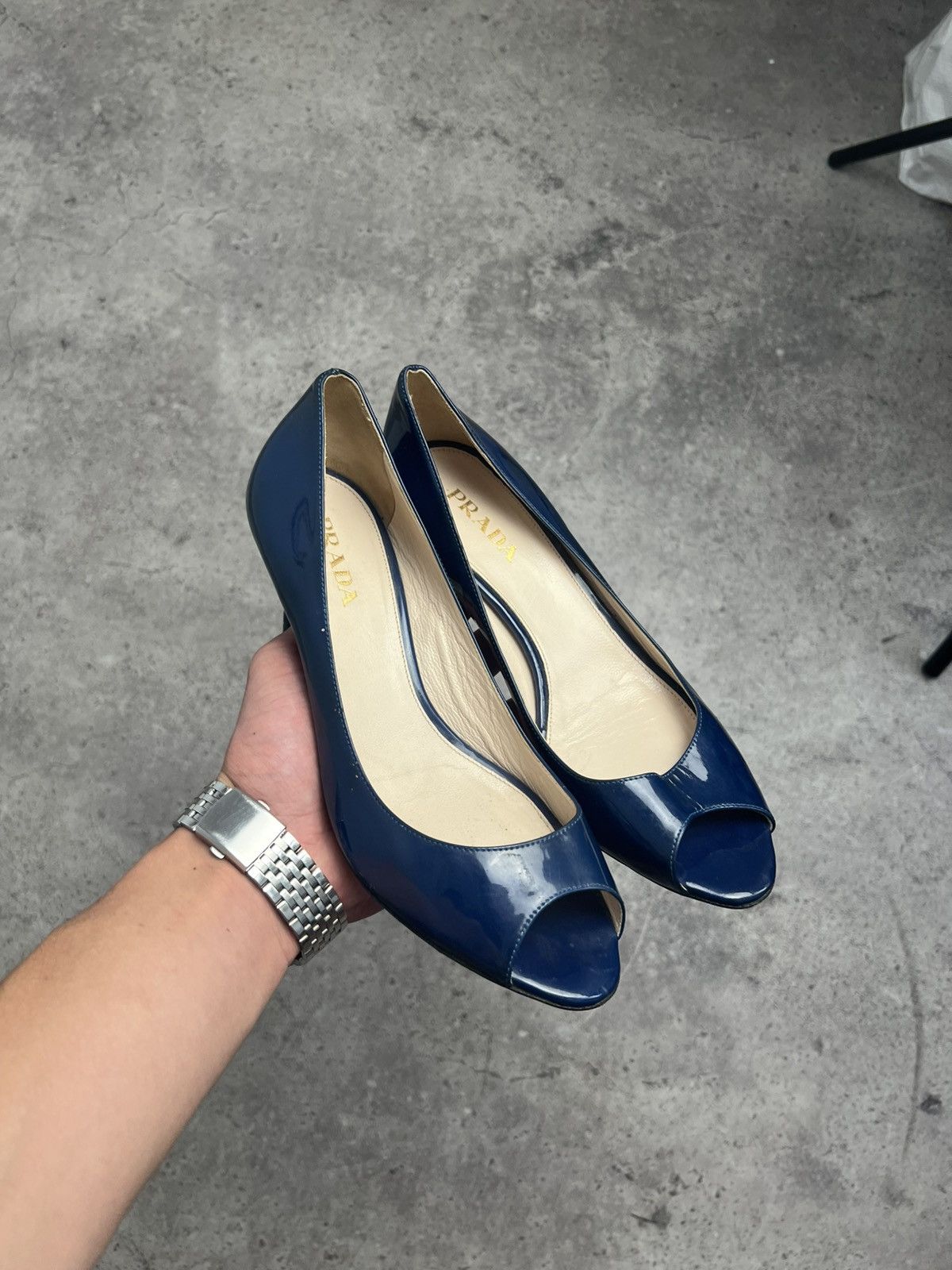 PRADA Kitten Heels Blue Patent Leather EU 38 US 9