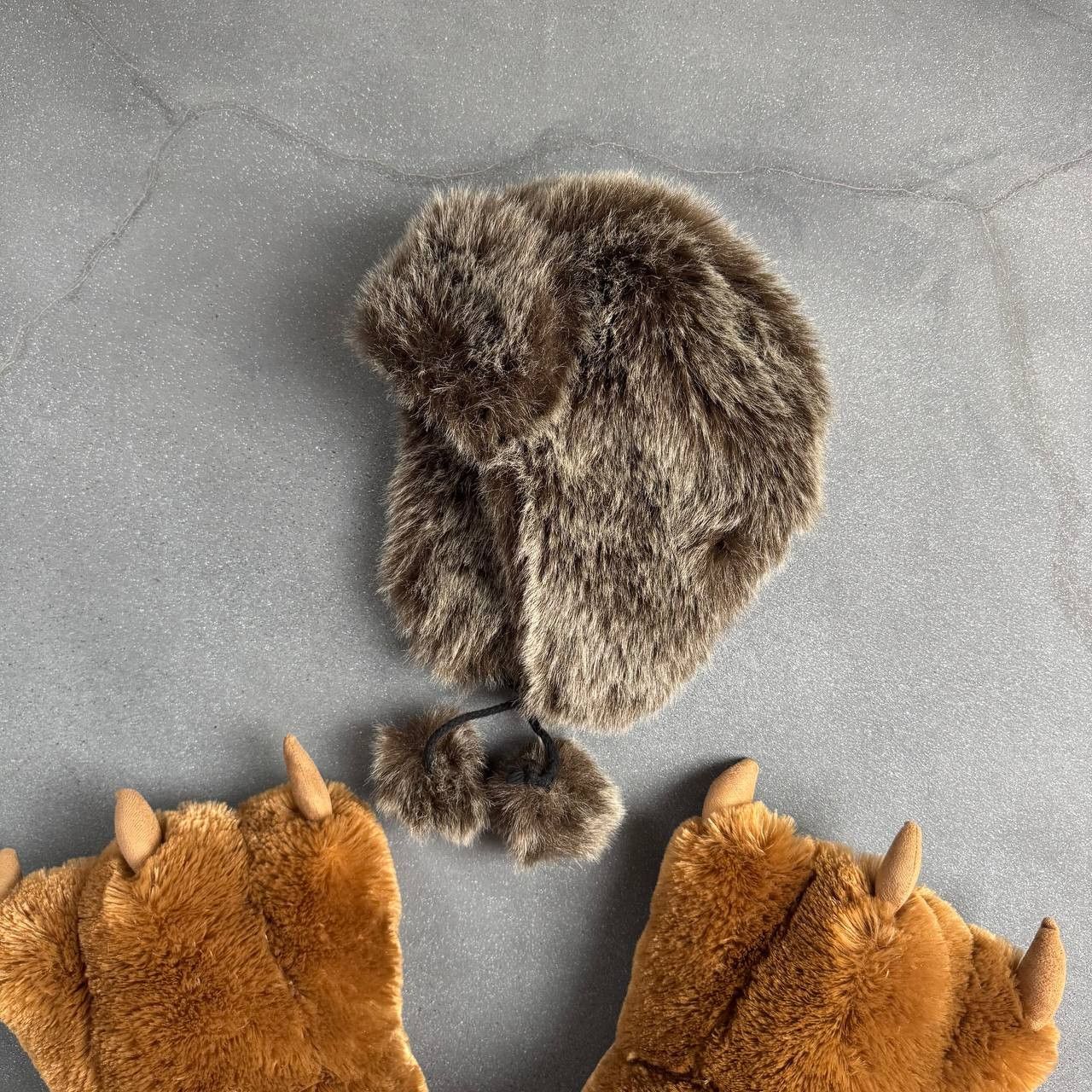 Japanese Brand Y2K Faux Fur 2000's Vintage Unisex Ushanka Hat Size ONE SIZE - 1 Thumbnail
