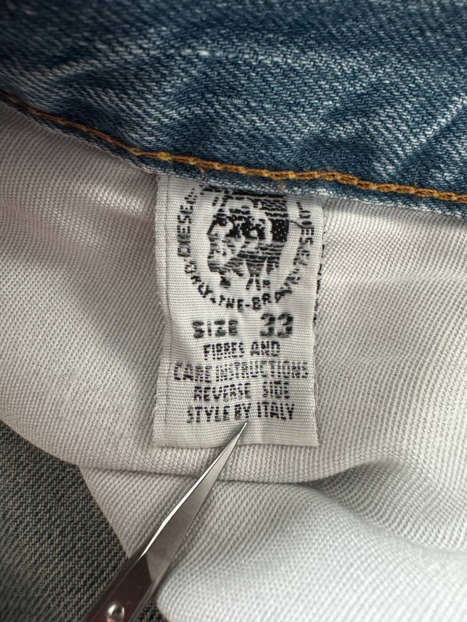 Diesel Vintage 2000's Diesel Distressed Jeans Dragon Embroidery Size US 32 / EU 48 - 10 Thumbnail