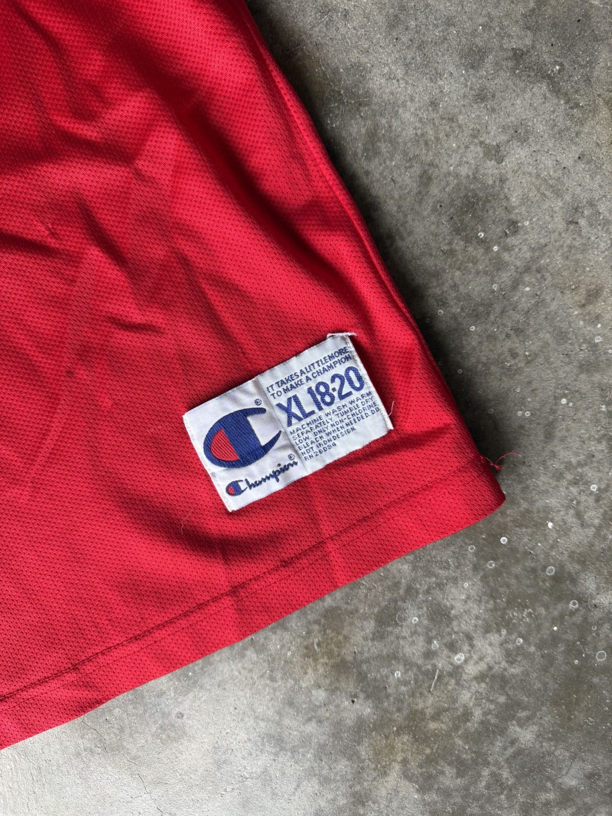 Champion × Vintage Chicago Bulls Basketball Jersey by Champion Size 18-20 Size US S / EU 44-46 / 1 - 2 Thumbnail