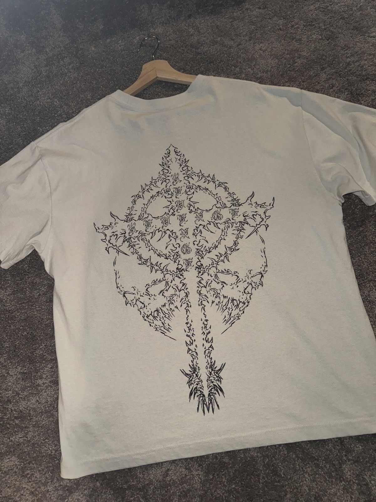 Revenge REVENGE RENAISSANCE TEE CEMENT Size US XL / EU 56 / 4 - 2 Thumbnail