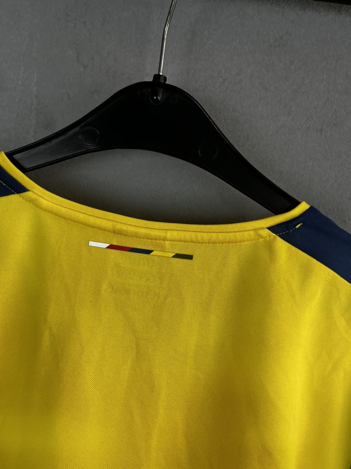 Puma Vintage Arsenal 2014/15 Away Puma Soccer Jersey Blokcore Size US M / EU 48-50 / 2 - 9 Thumbnail
