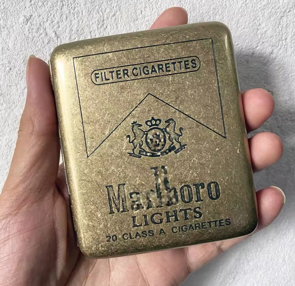 Other Retro Brass Alloy Portable Cigarete Case Size ONE SIZE - 1 Thumbnail