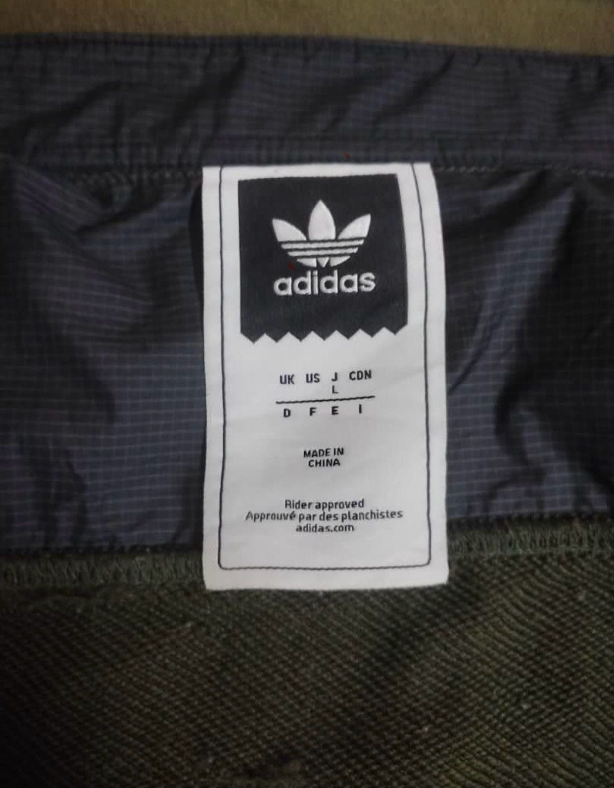 Adidas ADIDAS SKATEBOARDING (super rare) Size US L / EU 52-54 / 3 - 3 Thumbnail