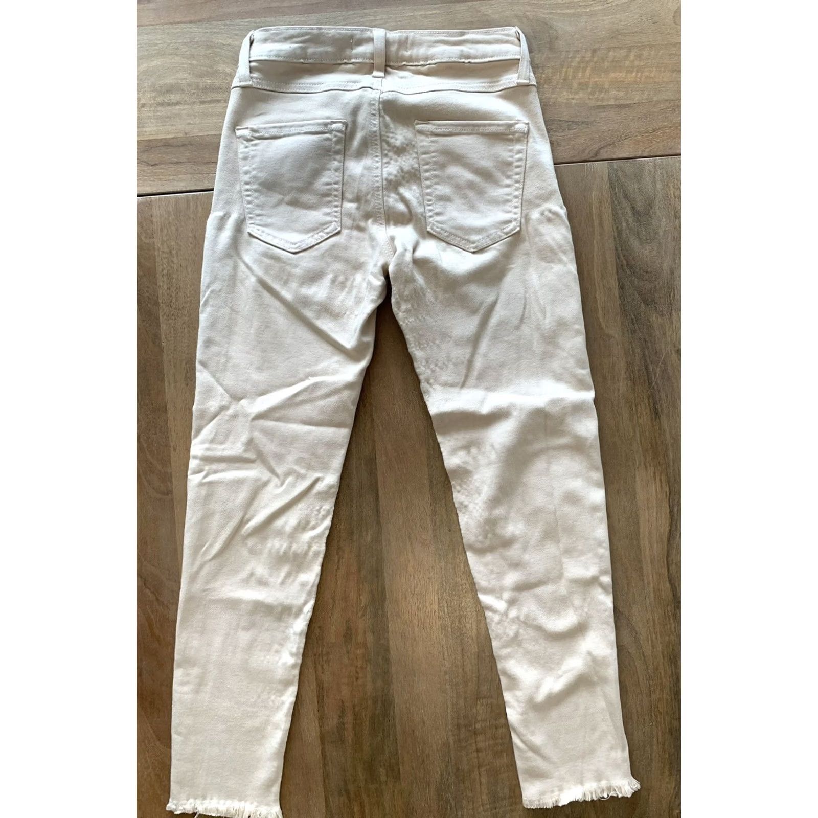 Denime JUST BLACK Jeans Women Sz 24 Skinny Beige Denim Stretch Distressed Hem Made USA Size 42" / US 20 - 2 Thumbnail
