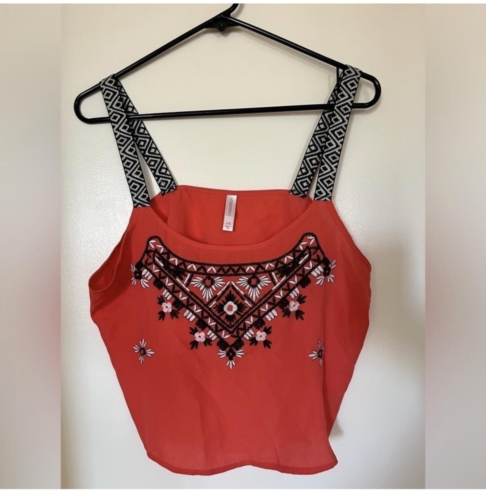 Other Xhiliration Aztec tank top Size L / US 10 / IT 46 - 1 Thumbnail