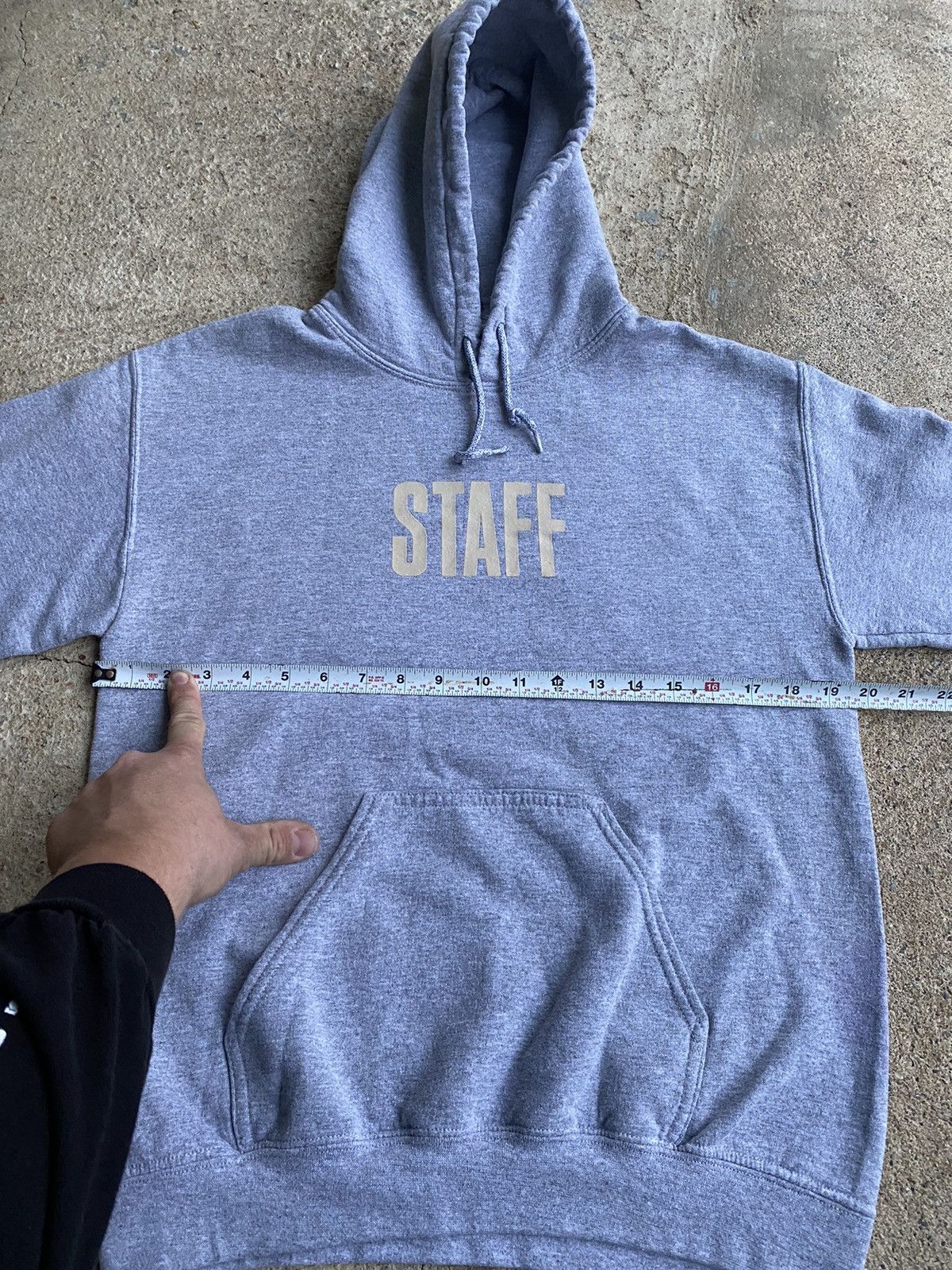 Justin Bieber × Vintage Vintage Justin Bieber Purpose Tour Staff Hoodie Size US S / EU 44-46 / 1 - 9 Thumbnail