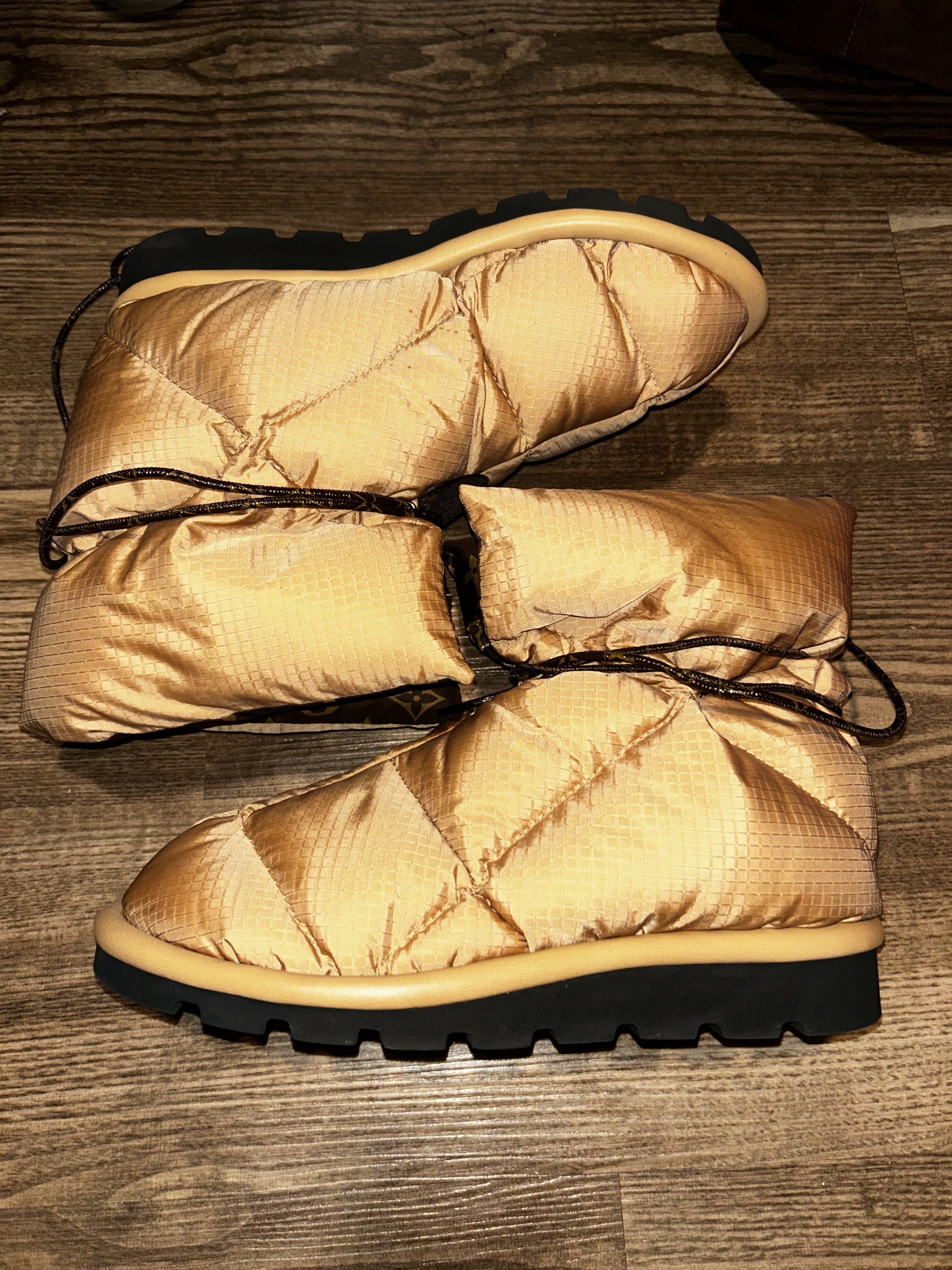 Louis Vuitton Louis Vuitton Pillow Comfort Ankle Boot Beige Size 38New Size US 8 / IT 38 - 3 Thumbnail