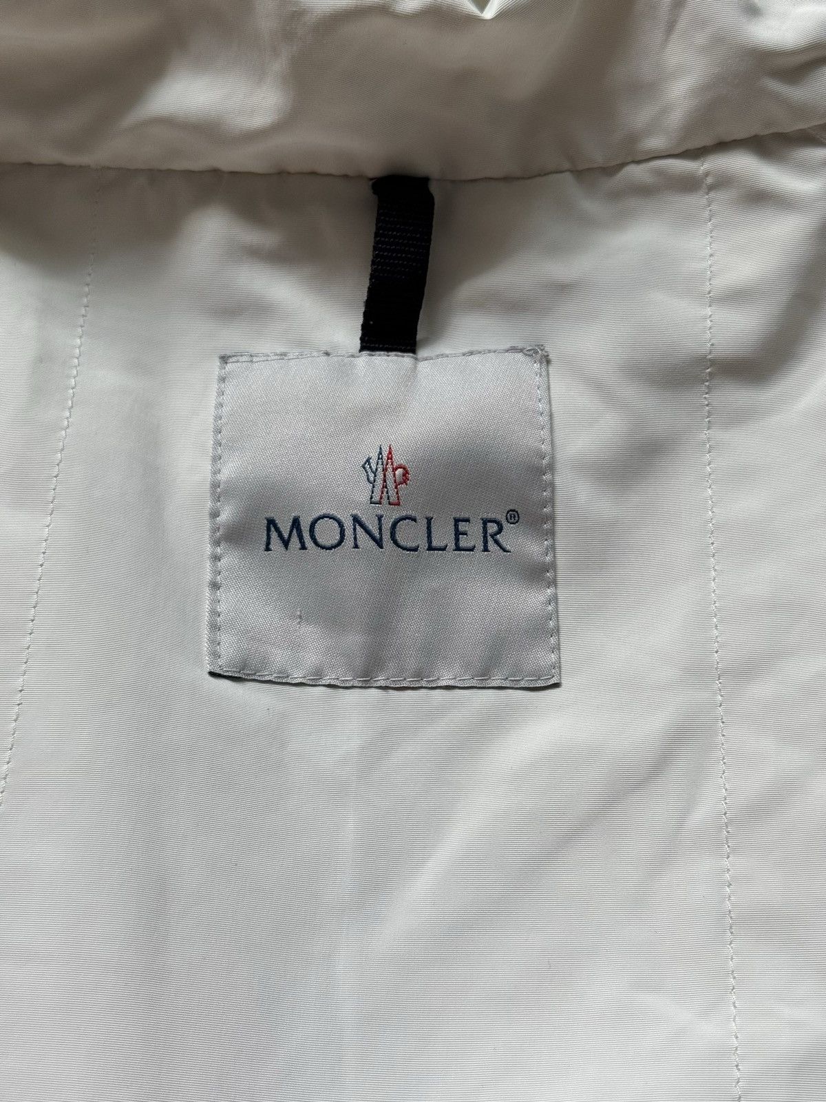 Moncler Moncler 2000s vintage Nylon windbreaker jacket Size S / US 4 / IT 40 - 5 Thumbnail