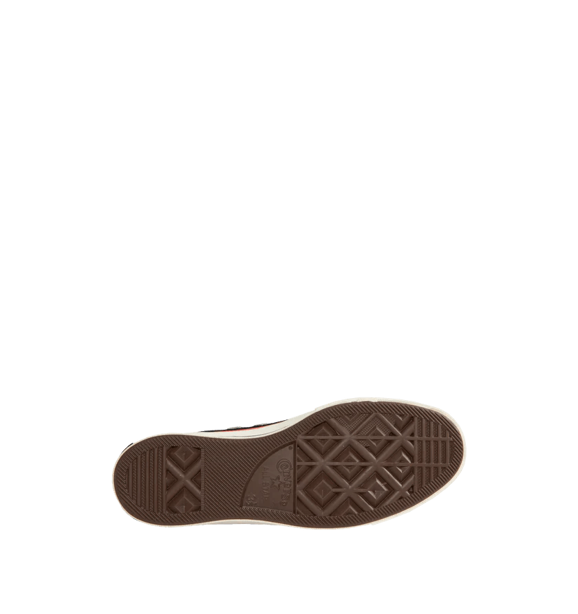 o1h1sh11224 Chuck 70 Hi Sneaker in Black
