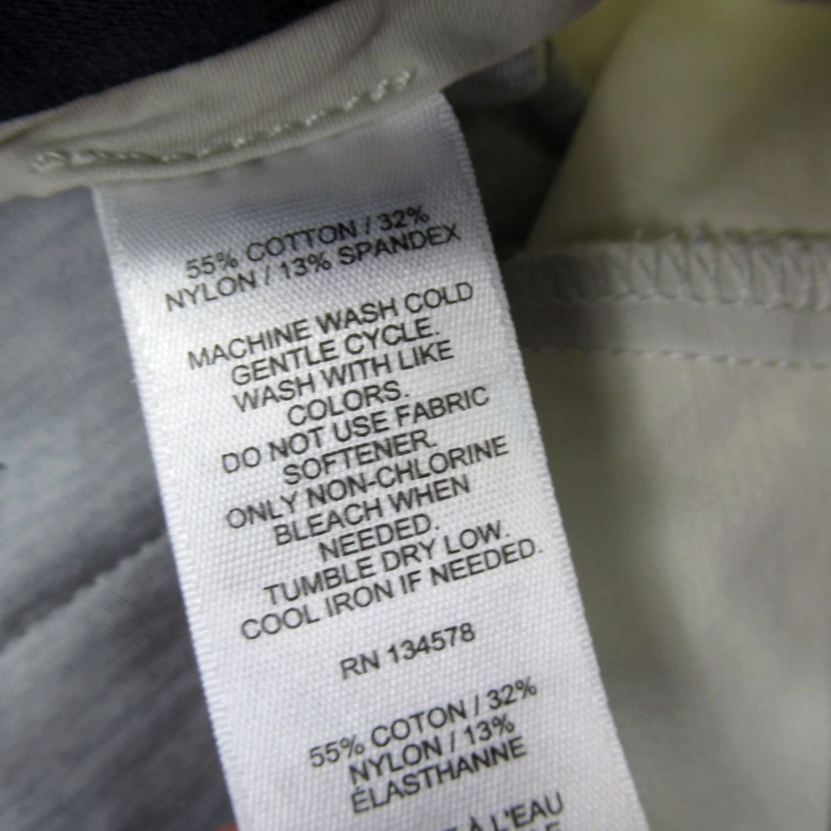 Vineyard Vines Vineyard Vines Shorts Mens 38 White Chino Pockets Hiking Lightweight Shirt Pocket? Size US 38 / EU 54 - 4 Thumbnail