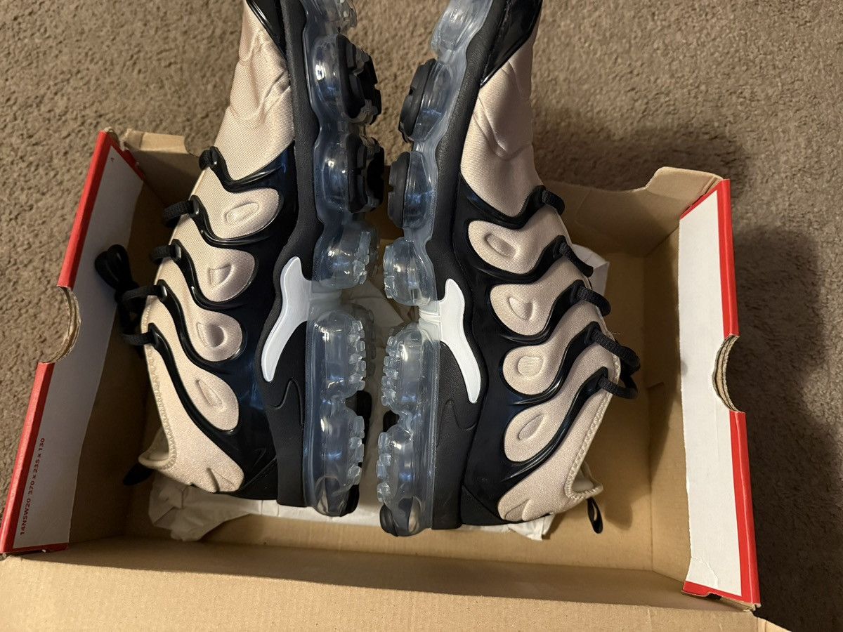 Nike Nike Vapormax Plus Size 12 NIB Size US 12 / EU 45 - 2 Thumbnail