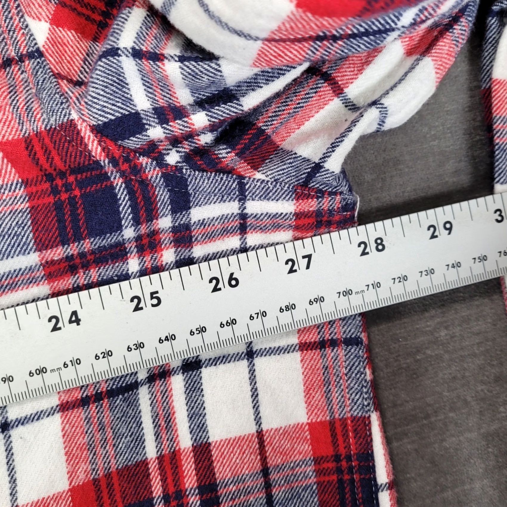 Vintage VINTAGE Legendary Whitetails Shirt 2XT Red White Blue Plaid Flannel Button Up Tall Regular Mens Hunter Workwear Casual Wool? Size US XXL / EU 58 / 5 - 6 Thumbnail