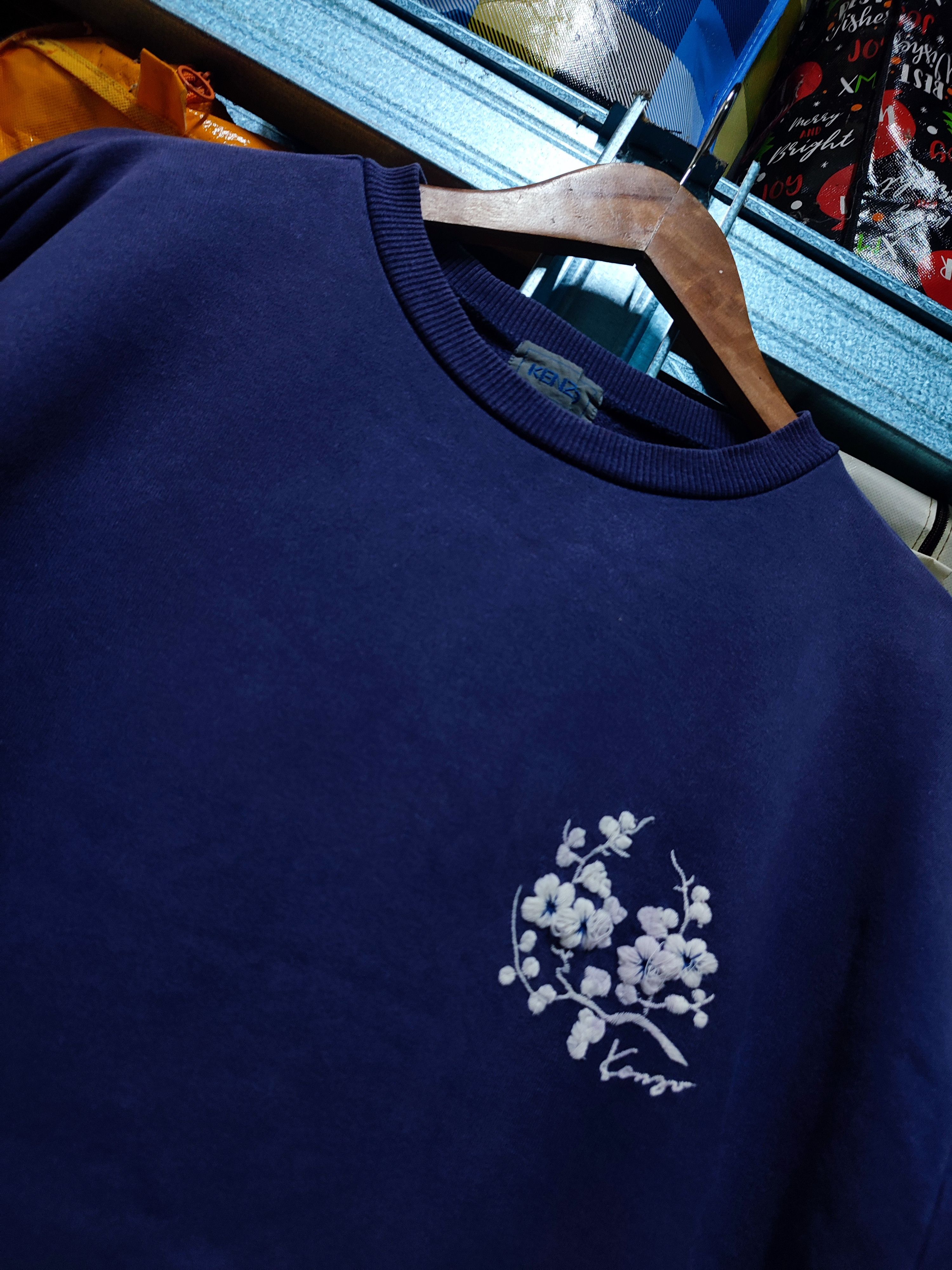 Kenzo × Vintage 🔥STEAL🔥 Vintage 80s Flower Embroidery Sweatshirt By Kenzo Size US L / EU 52-54 / 3 - 4 Thumbnail