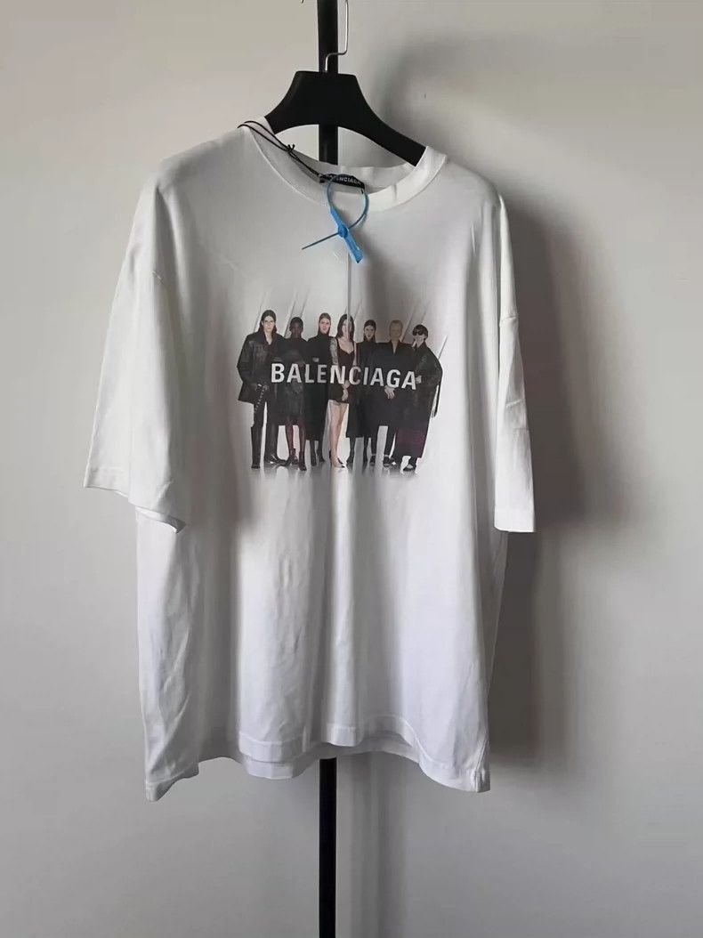 Balenciaga Balenciaga Band Portrait Print Logo Short Sleeve T-Shirt Size US S / EU 44-46 / 1 - 1 Thumbnail