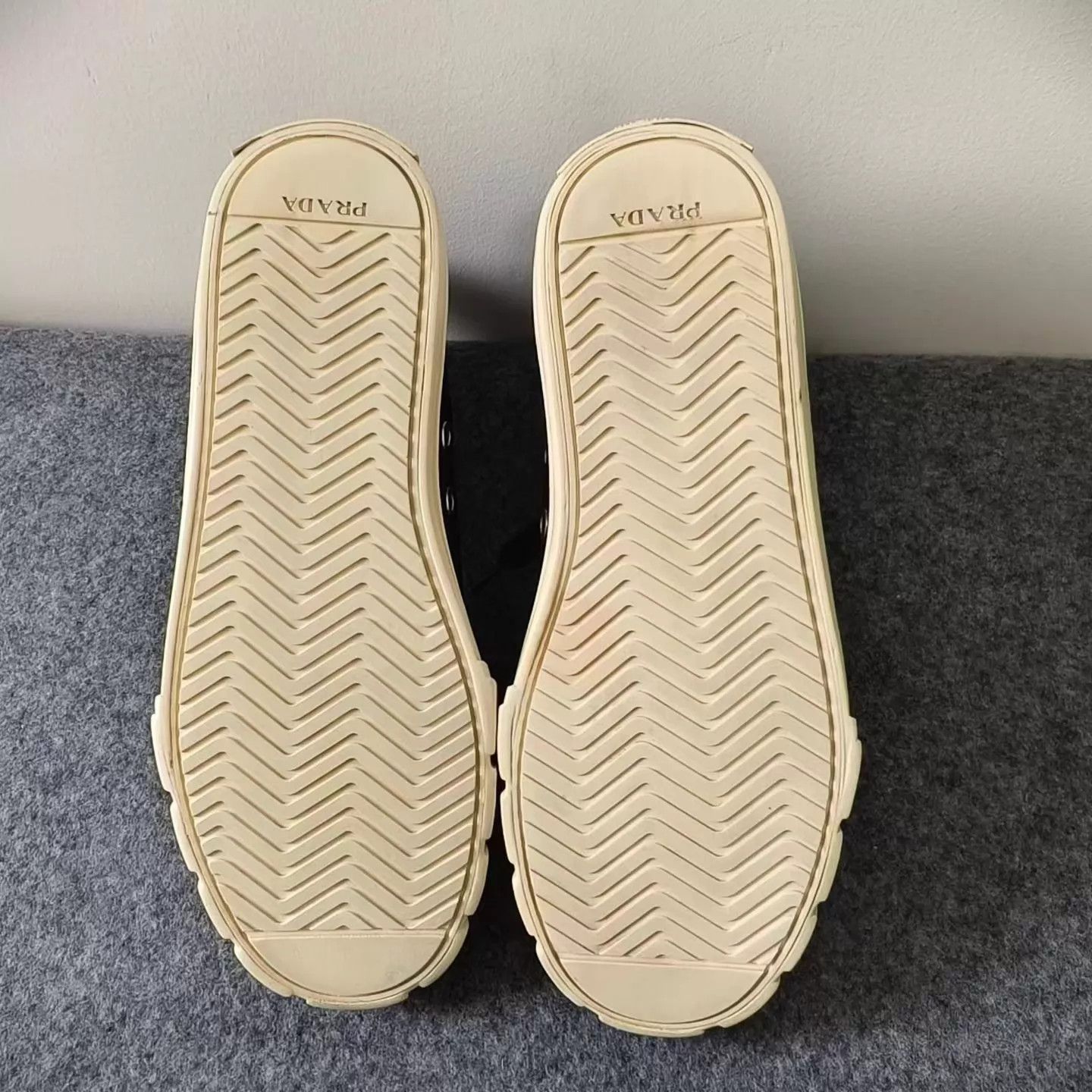 Prada PRADA Triangle Logo High-Top Sneaker 37 99 Size US 6.5 / IT 36.5 - 6 Thumbnail