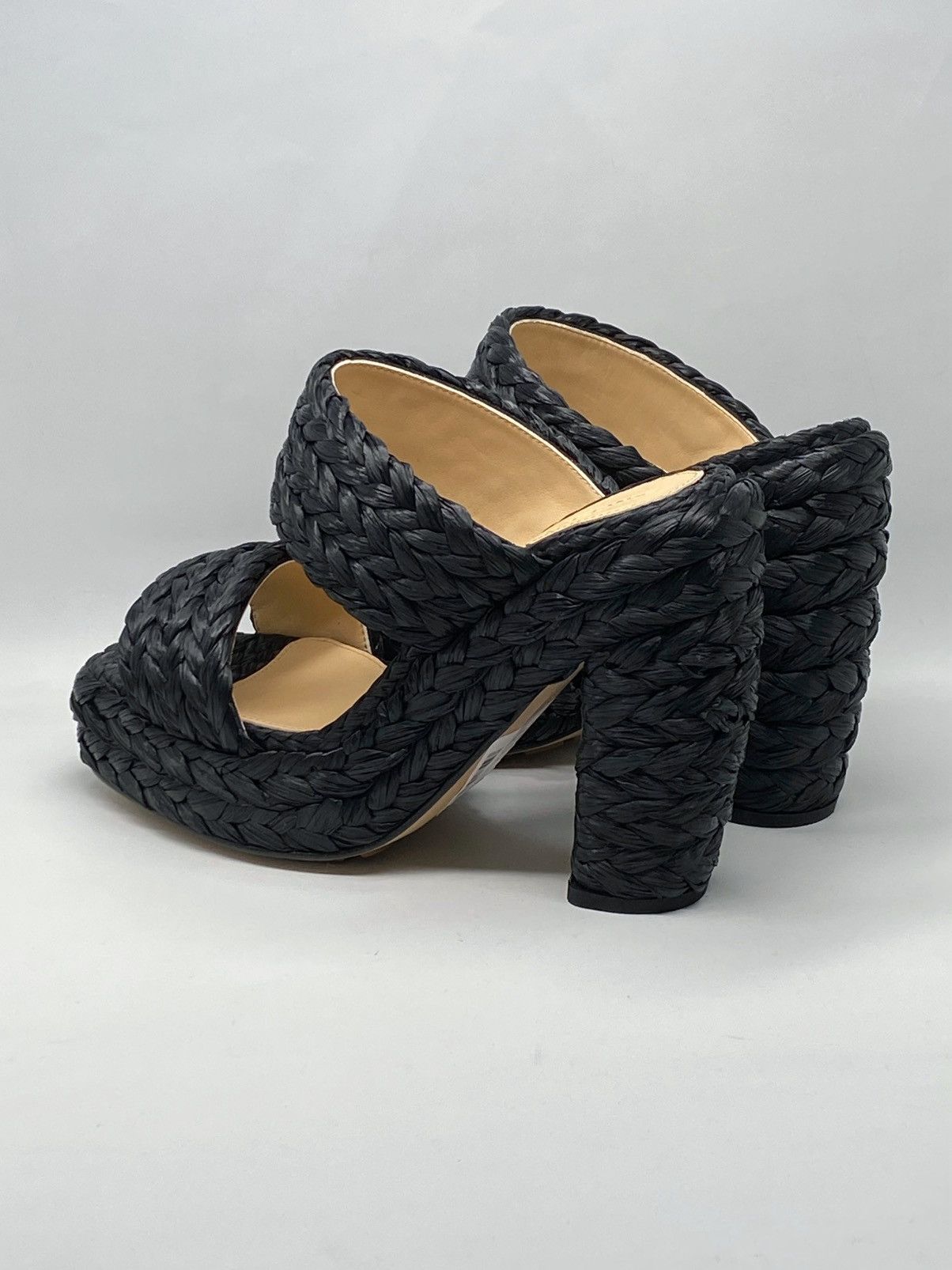 Bottega Veneta Bottega Veneta Trinity Weave Raffia Platform Sandals size 38 Size US 8 / IT 38 - 8 Thumbnail