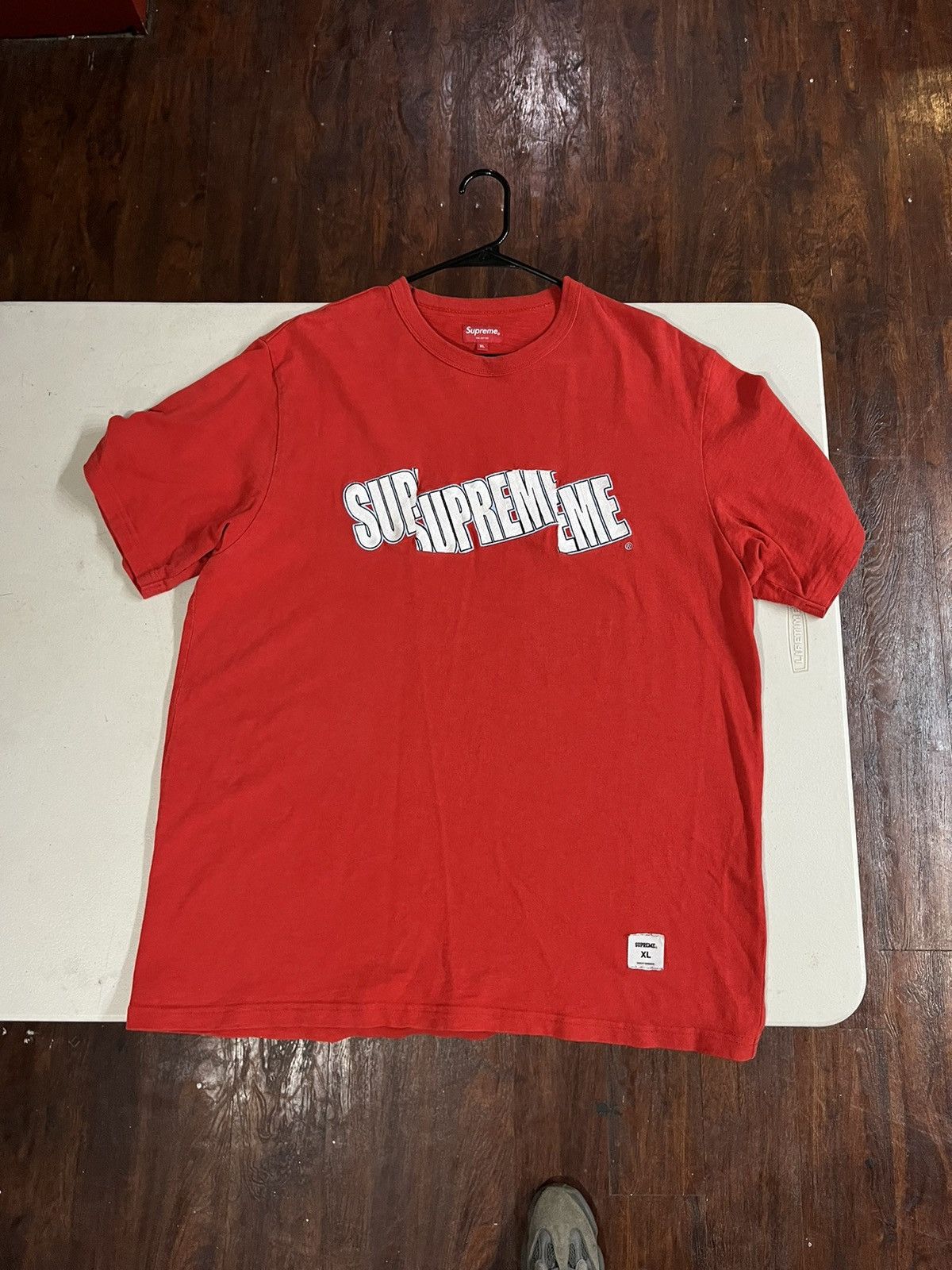 Supreme Supreme Cut Logo Tee Size US XL / EU 56 / 4 - 1 Thumbnail