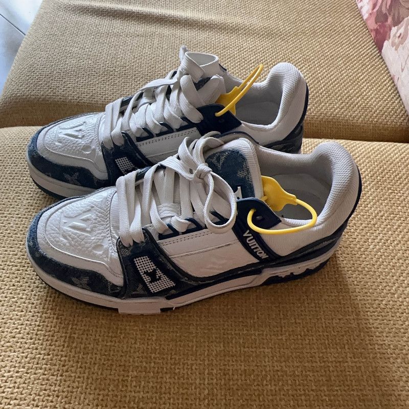 Louis Vuitton Trainer Denim Low-Top Sneakers 0079