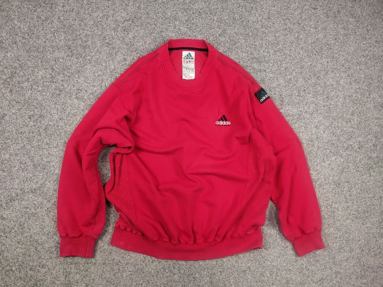 Adidas Vintage 90's Adidas Equipment Logo red Crew neck Sweatshirt Size US L / EU 52-54 / 3 - 8 Thumbnail