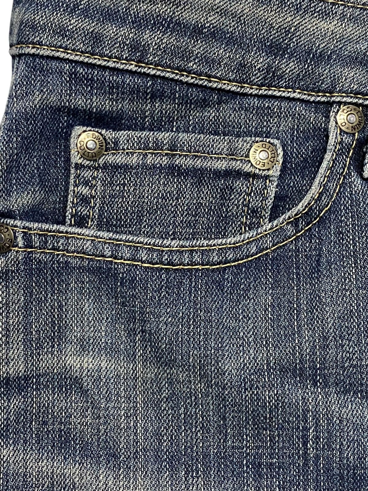 Edwin Vintage Edwin 4002 Distressed Patched Trash Bootcut Jeans Size US 31 - 8 Thumbnail