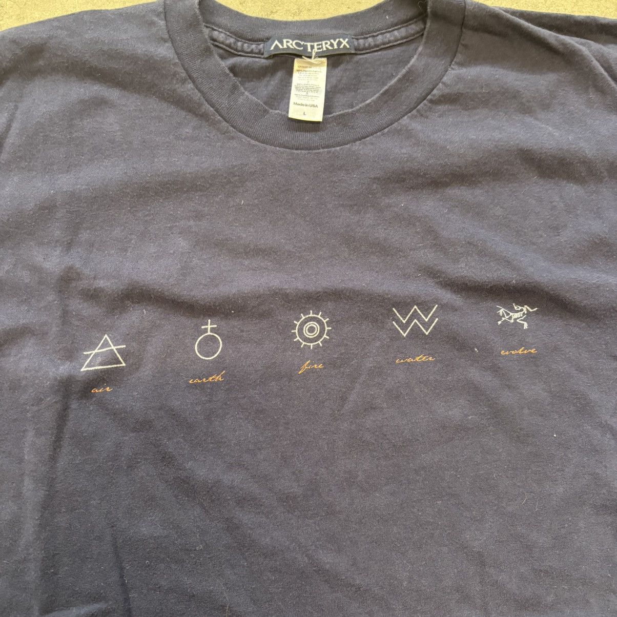 Arc'teryx Arc’teryx Elements T-Shirt Navy Blue (L) – Made in USA Size US L / EU 52-54 / 3 - 3 Thumbnail