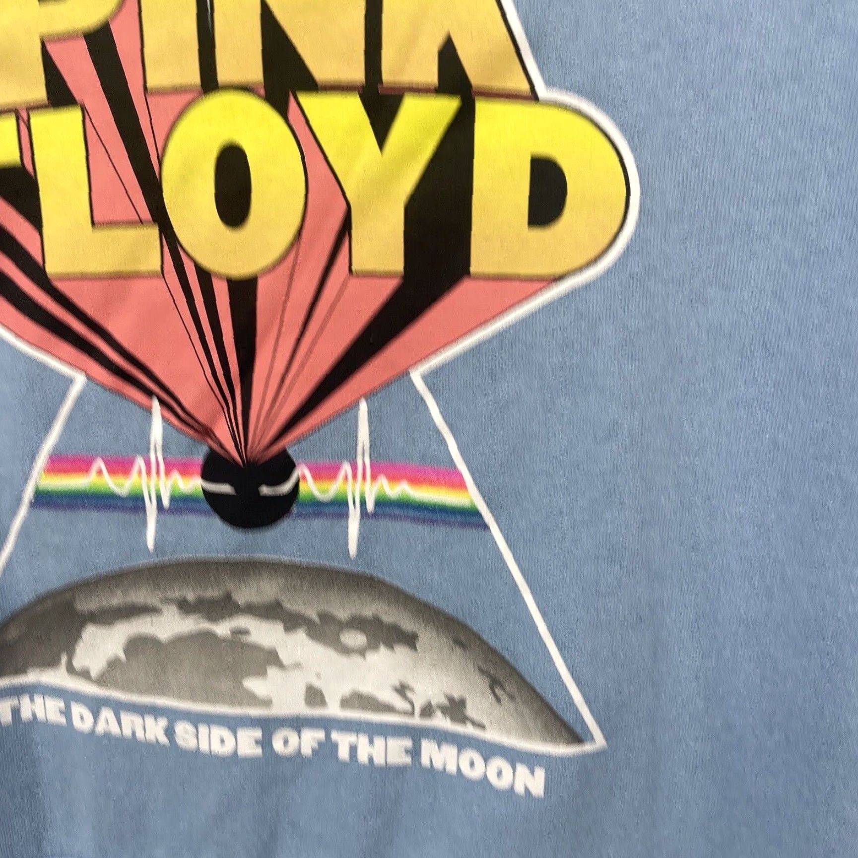 Vintage Pink Floyd The Dark Side Of The Moon Men’s Size XXL Blue Oversized Pullover Hoodie Mens Graphic Print 2XL Fashion Rock & Roll Regular Casual Size US XXL / EU 58 / 5 - 7 Thumbnail