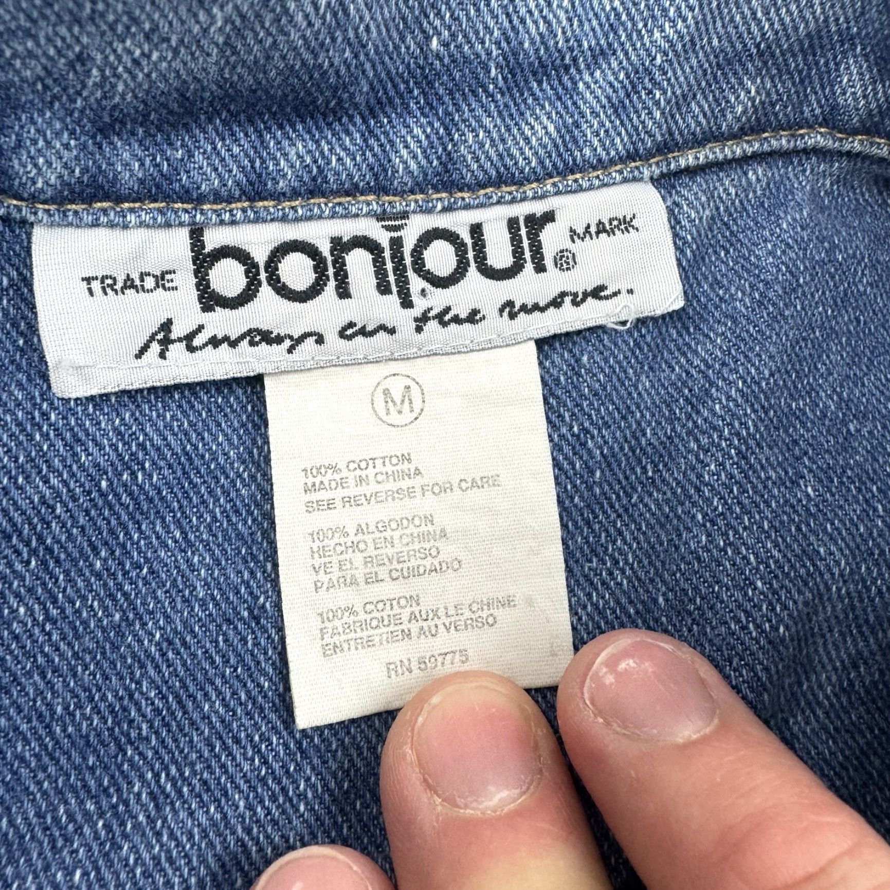 Vintage VINTAGE BonJour Denim Vest Womens Medium Blue Embroidered Collar 90s Y2K Sleeveless Shopwear Size M / US 6-8 / IT 42-44 - 4 Thumbnail