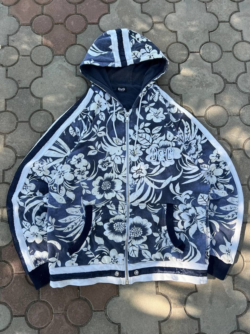 Dolce & Gabbana Vintage Dolce Gabbana Floral Zip Hoodie Avant garde Size US XL / EU 56 / 4 - 1 Thumbnail
