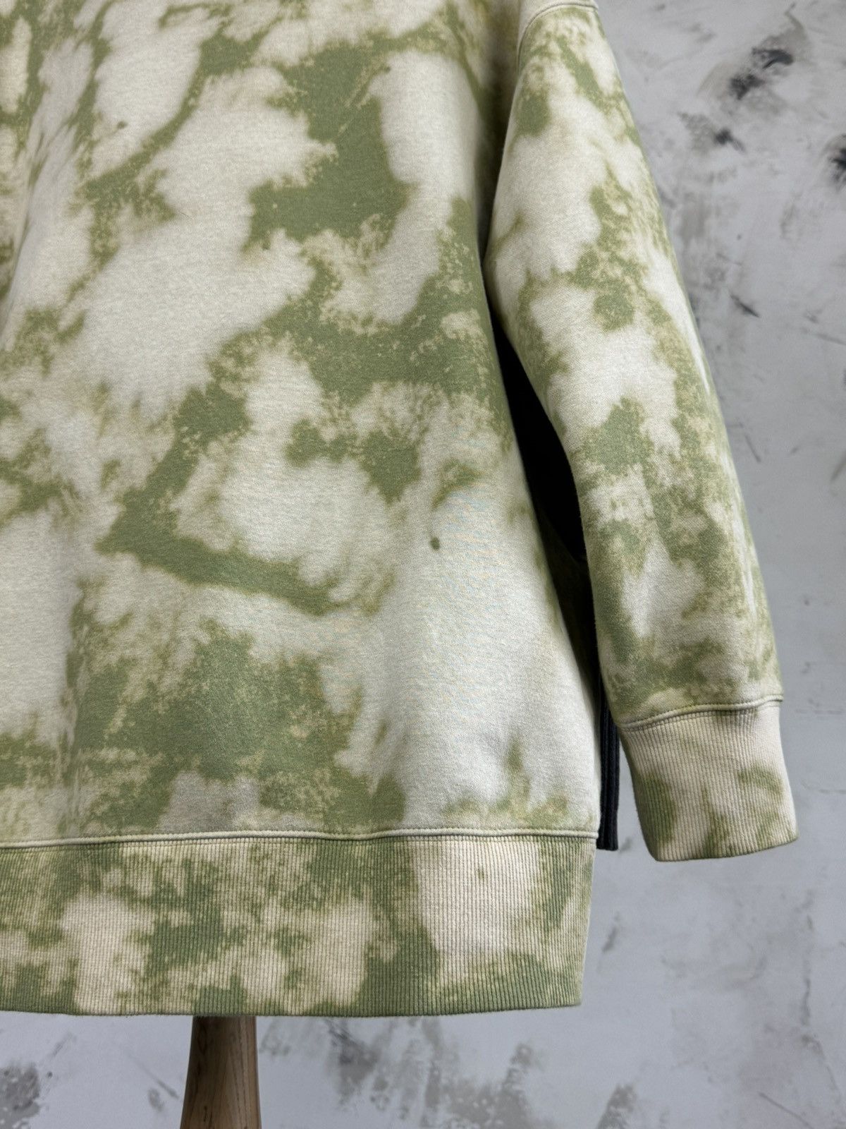 Nike Nike Center Swoosh Custom Sweatshirt Size L - XL Size US XL / EU 56 / 4 - 6 Thumbnail